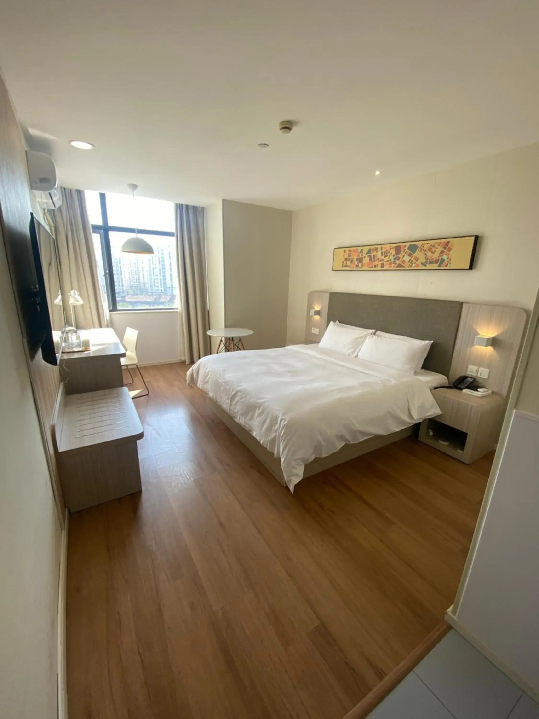 Bed in Hanting Hotel Shanghai International Tourism Resort Bed in Hanting Hotel Shanghai International Tourism Resort