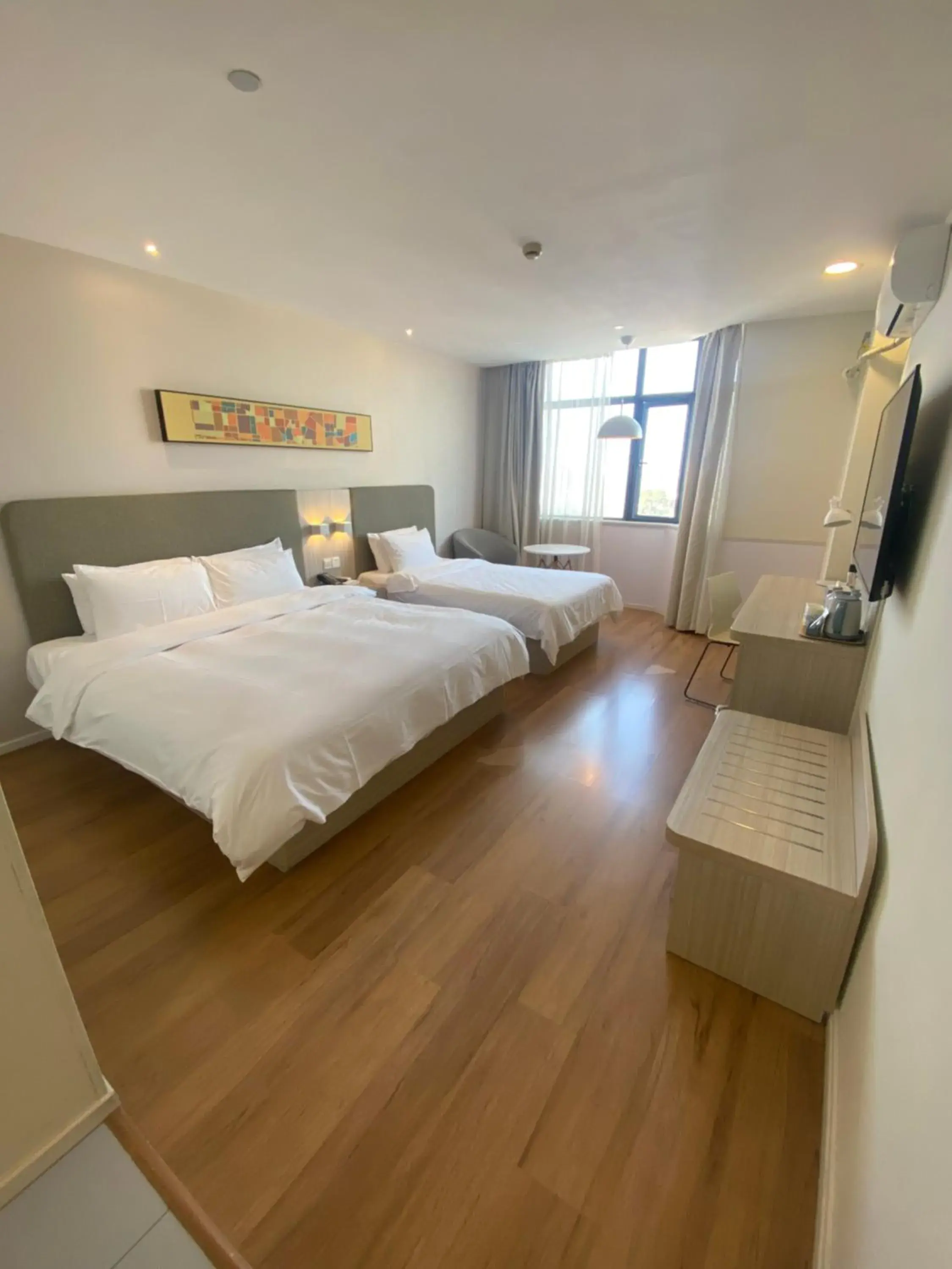 Bed in Hanting Hotel Shanghai International Tourism Resort Bed in Hanting Hotel Shanghai International Tourism Resort