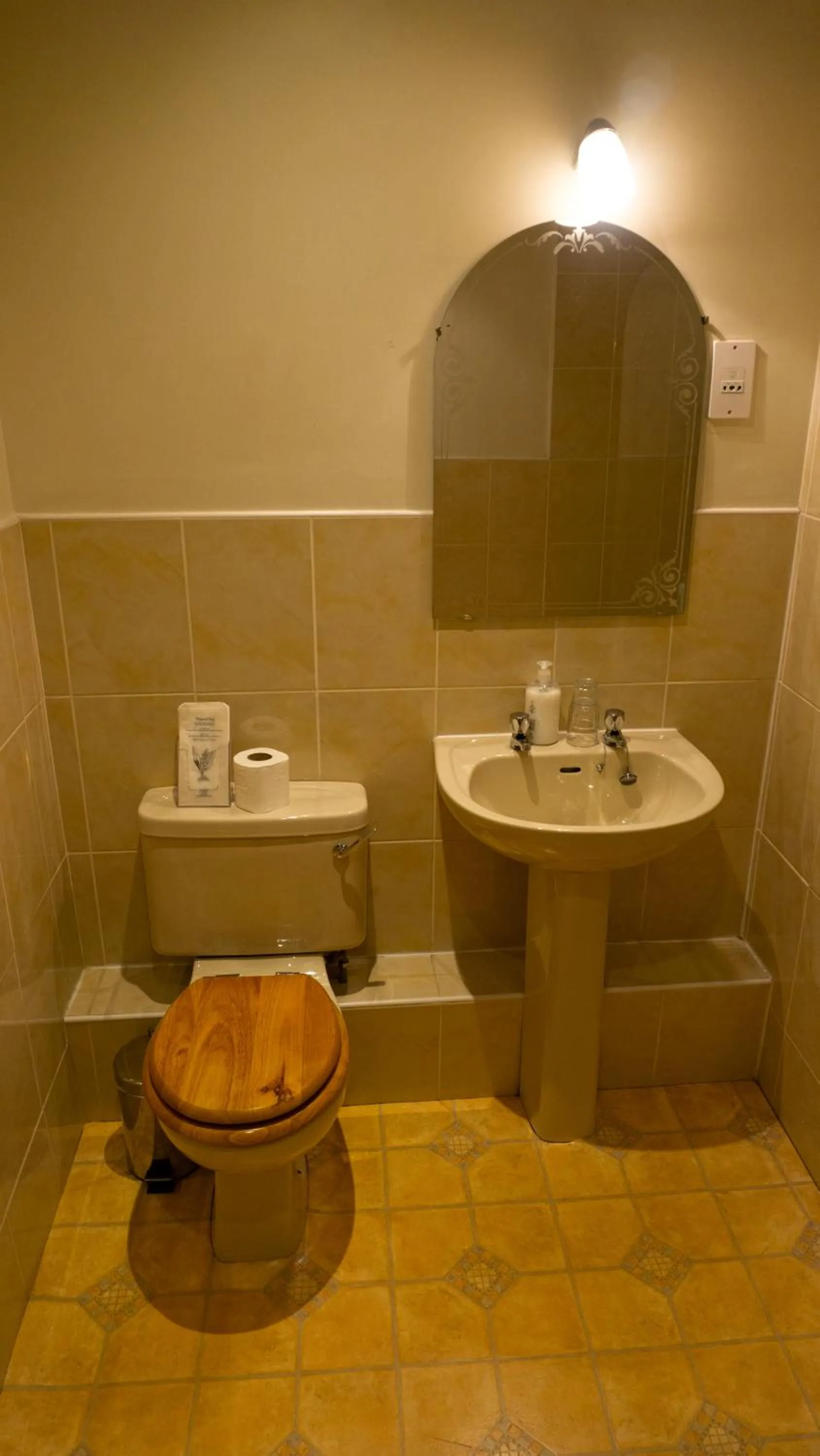 Arrandale Guest House