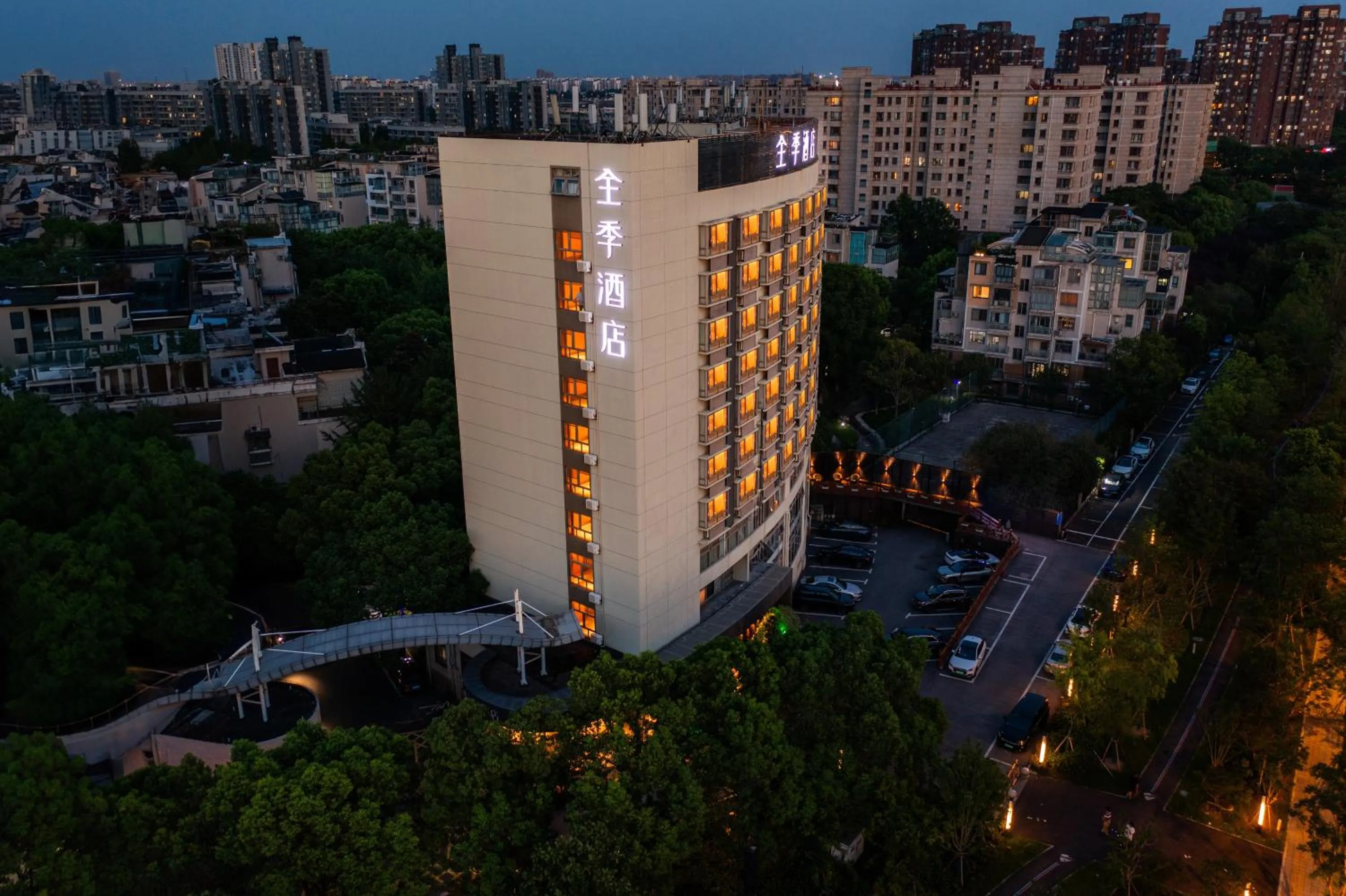 Property building in JI Hotel Shanghai World Expo Sanlin Road