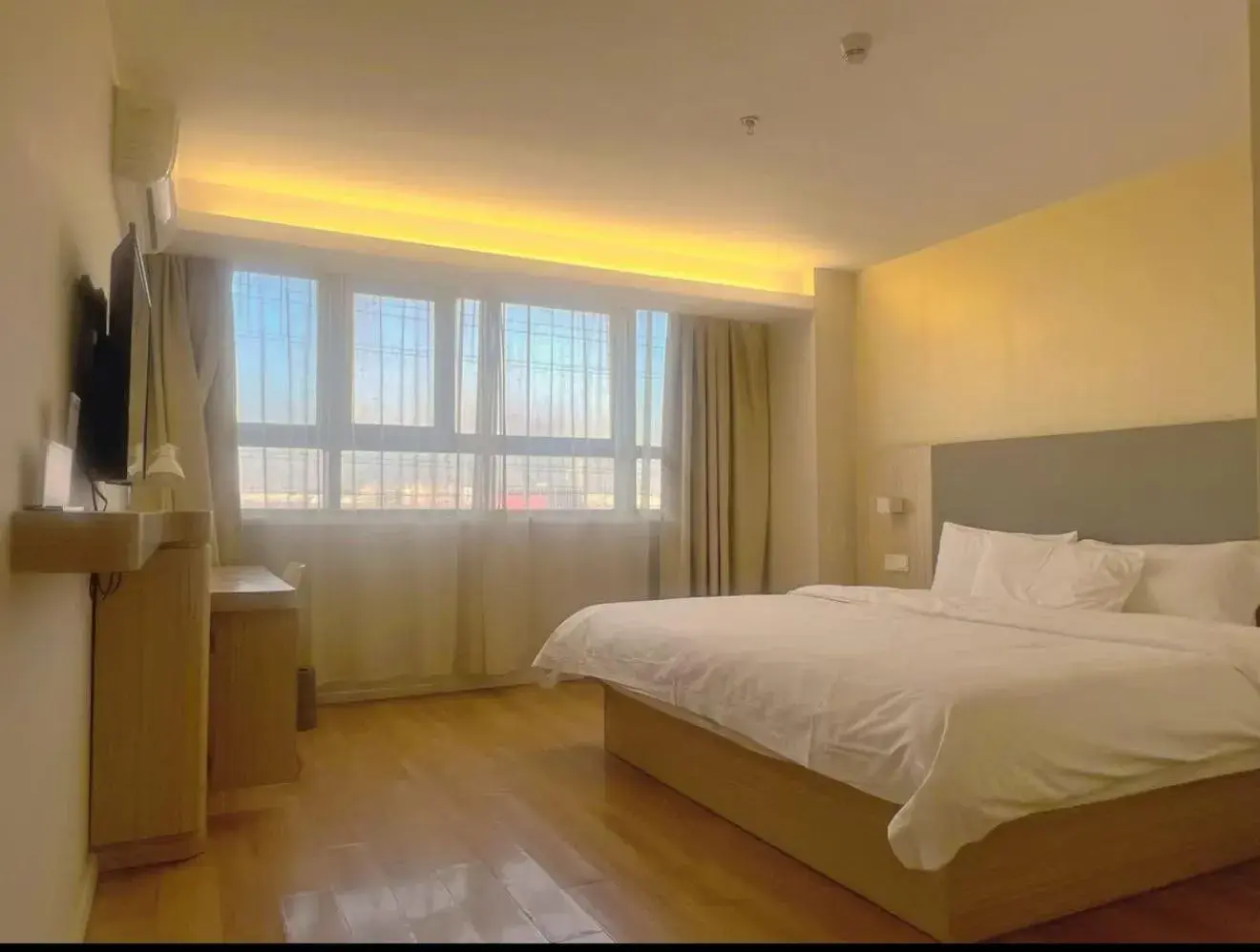 Bedroom, Bed in Hanting Nanjing Xingang Development Zone Second Branch Bedroom, Bed in Hanting Nanjing Xingang Development Zone Second Branch