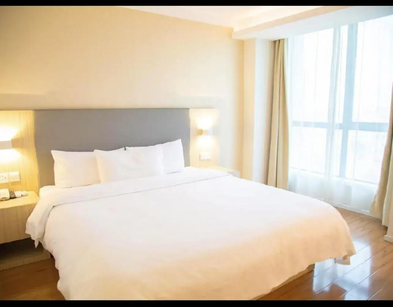 Bedroom, Bed in Hanting Nanjing Xingang Development Zone Second Branch Bedroom, Bed in Hanting Nanjing Xingang Development Zone Second Branch