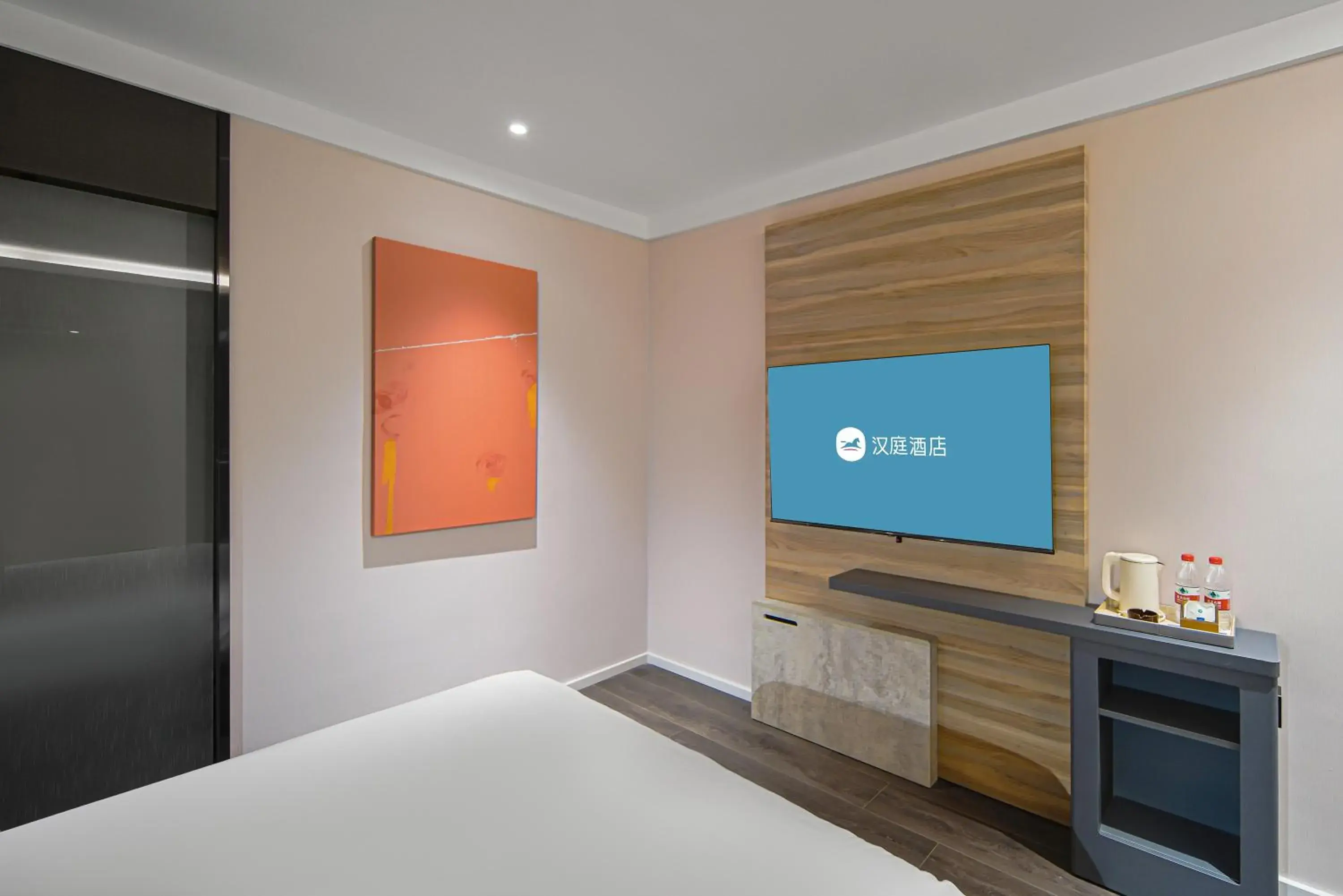 Photo of the whole room, Bed in Hanting Hotel Nanjing Xianhemen Zidong Commercial Street Photo of the whole room, Bed in Hanting Hotel Nanjing Xianhemen Zidong Commercial Street