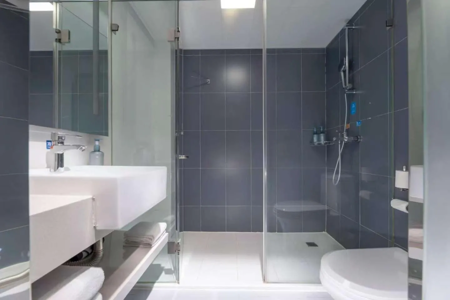 Bathroom in Hanting Hotel Nanjing Jiangning Niu Shoushan