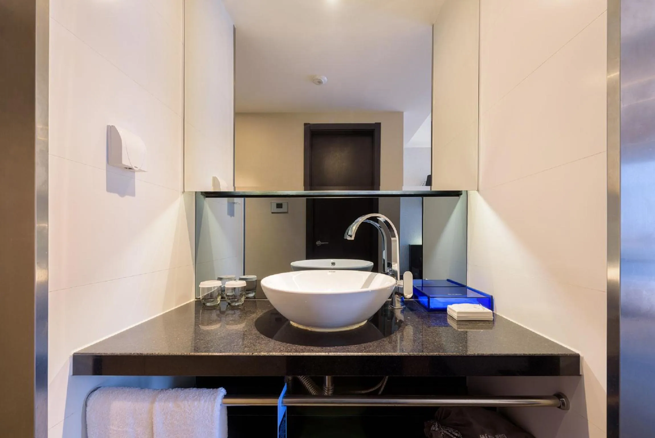 Orange Hotel Hangzhou Jiubao Passenger Transport Center