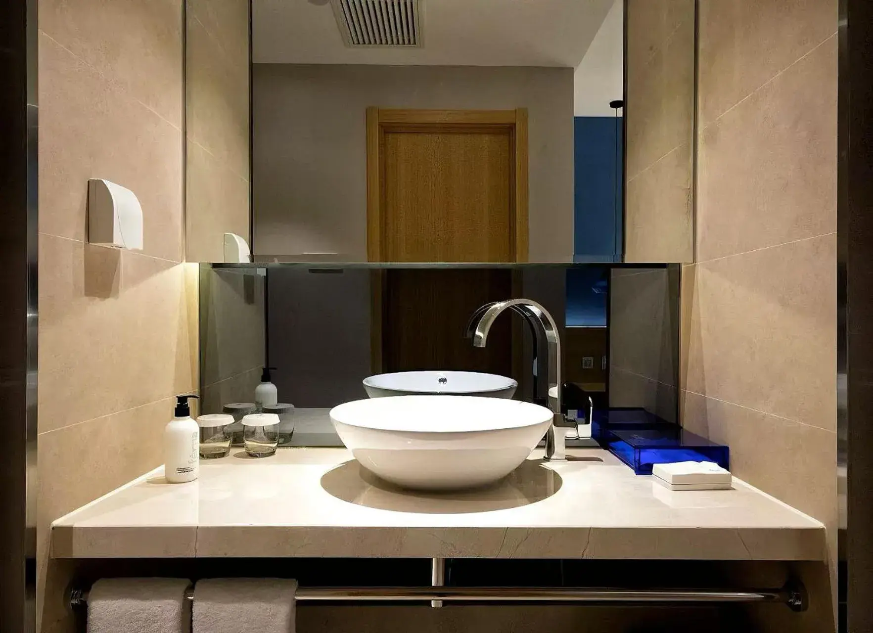Orange Hotel Hangzhou Binjiang University Town Orange Hotel Hangzhou Binjiang University Town