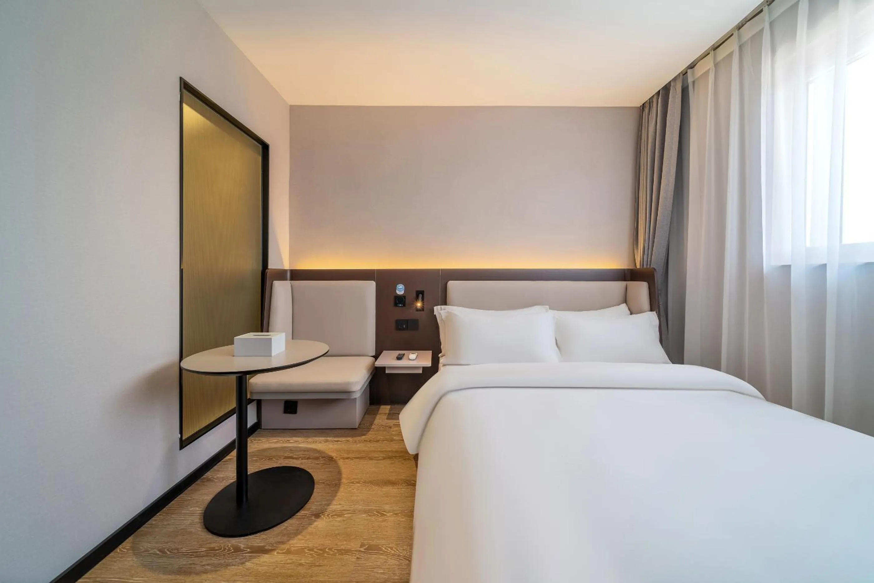 Bed in Hanting Hotel Chongqing North Railway Station