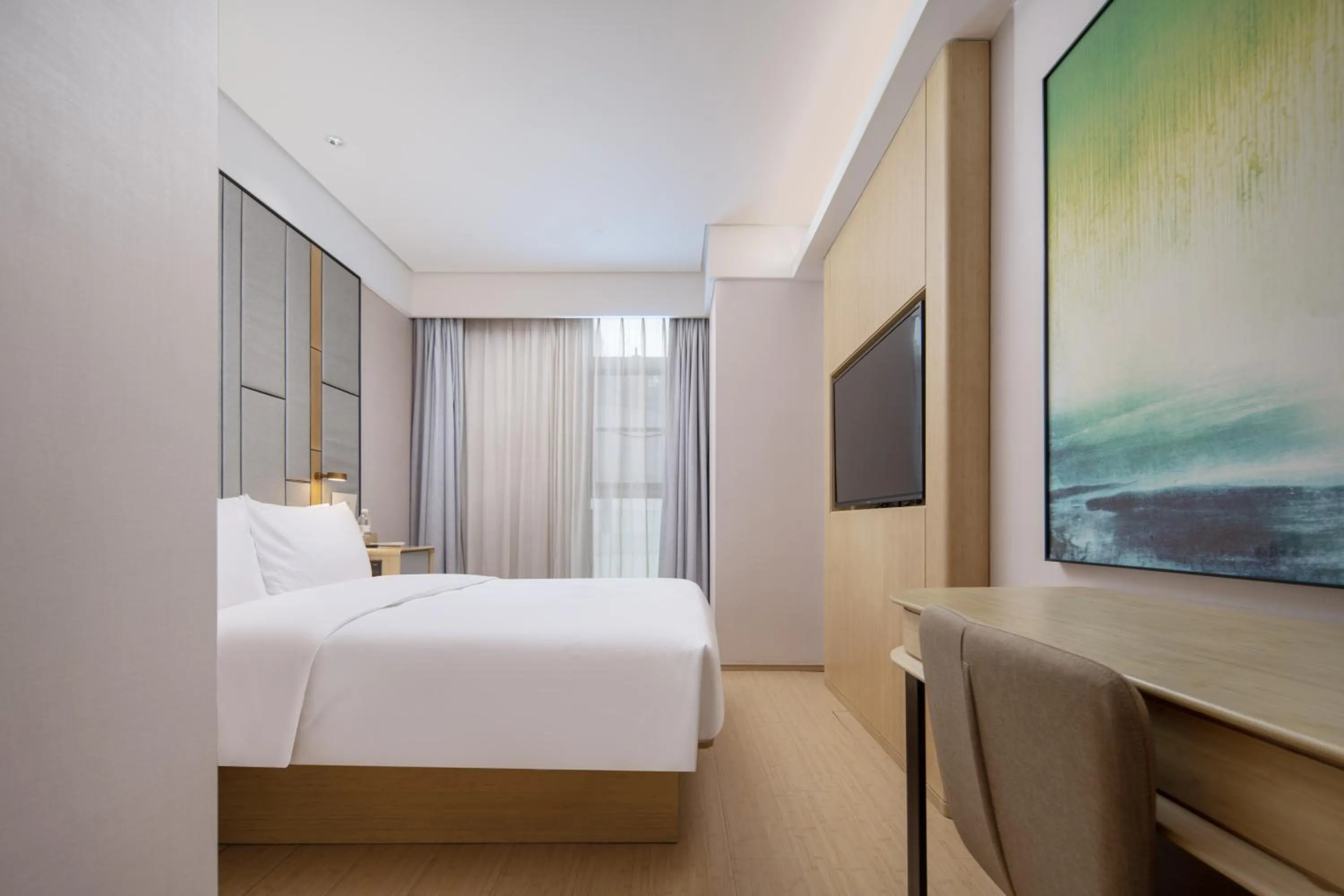 Photo of the whole room, Bed in JI Hotel Chongqing Liangjiang Happiness Plaza