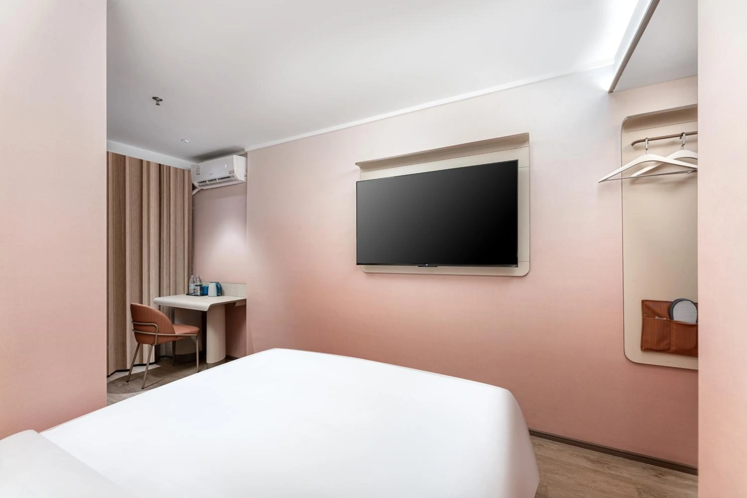 Bed in Hanting Hotel Guangzhou Baiyun Station Huangshi West Road