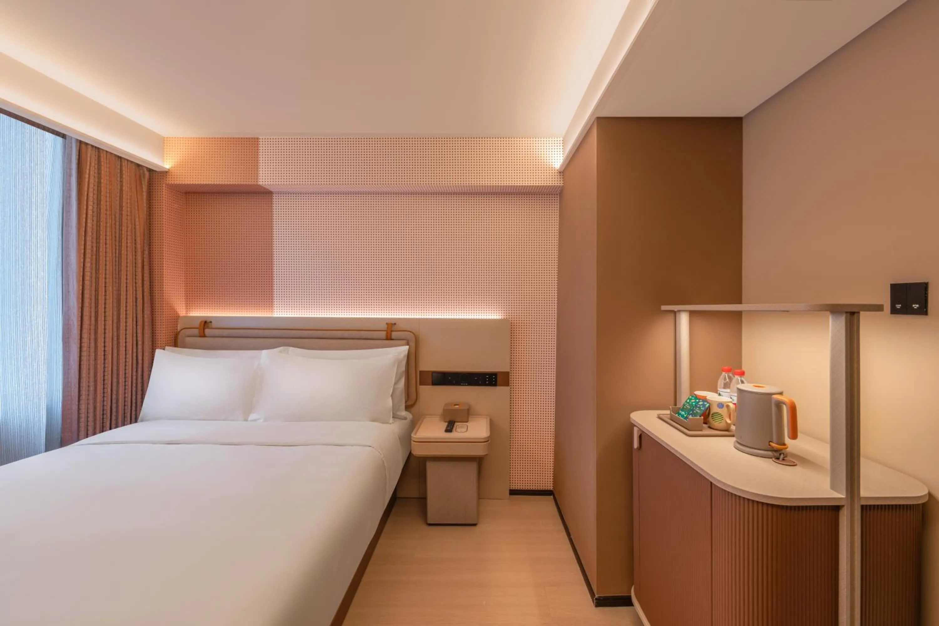 Bedroom, Bed in Orange Hotel Chengdu Wenshuyuan Subway Station