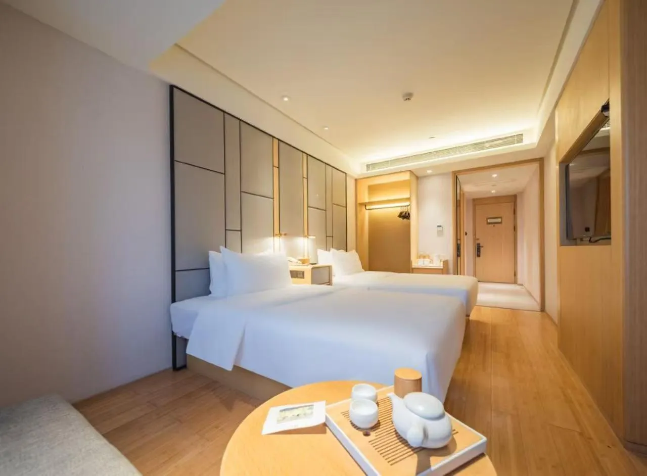 Bed in JI Hotel Chengdu East Railway Station