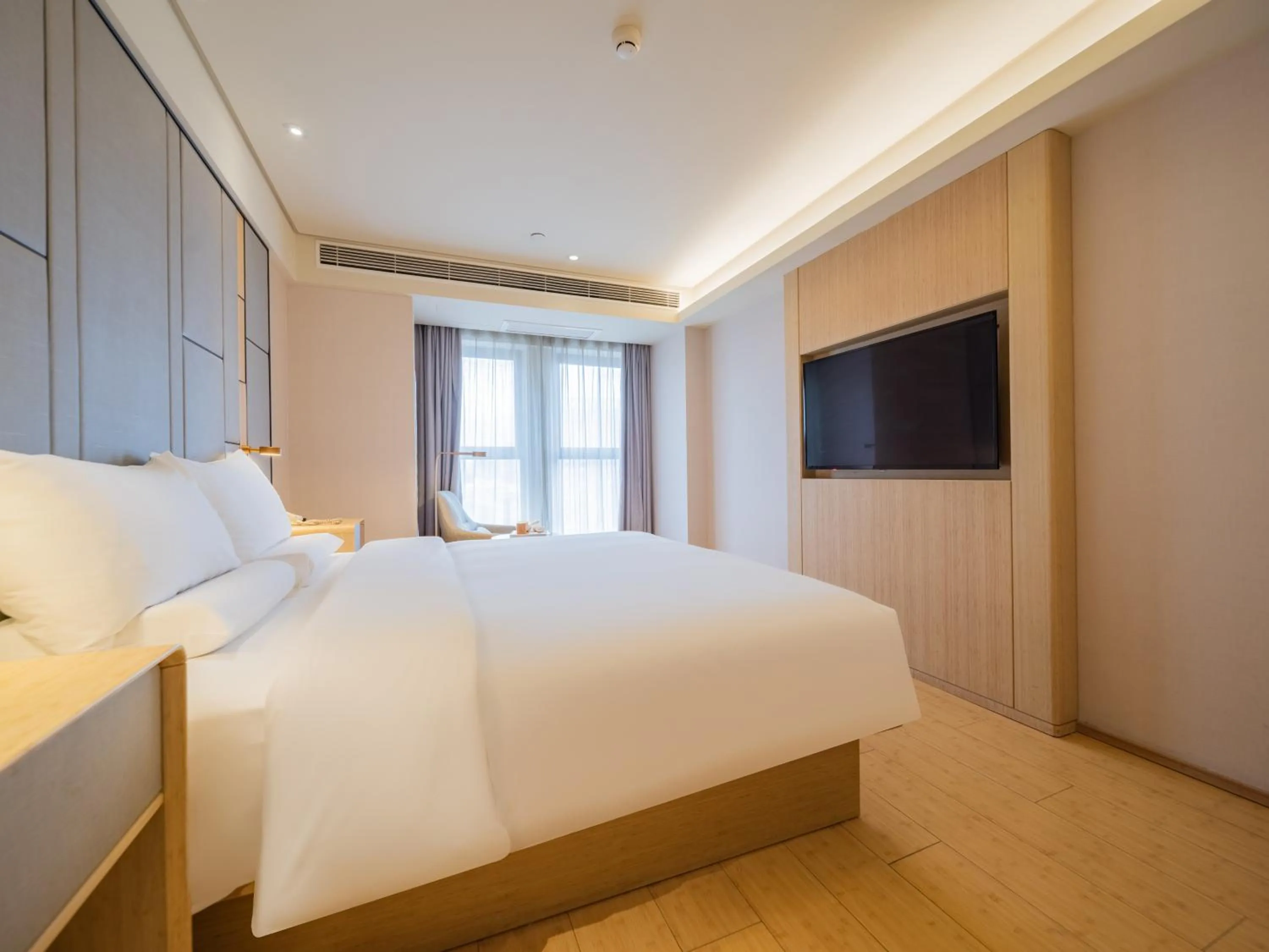 Bed in JI Hotel Chengdu Zhaojue Temple Subway Station