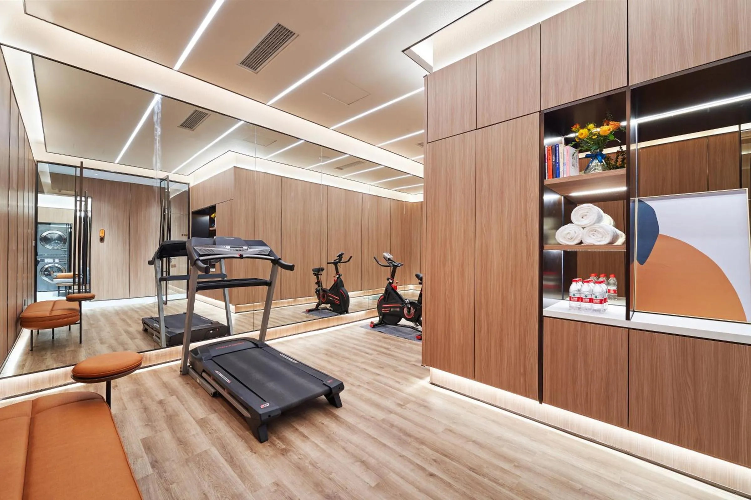 Fitness centre/facilities in Orange Hotel Shanghai Xujiahui Caobao Road Subway Station