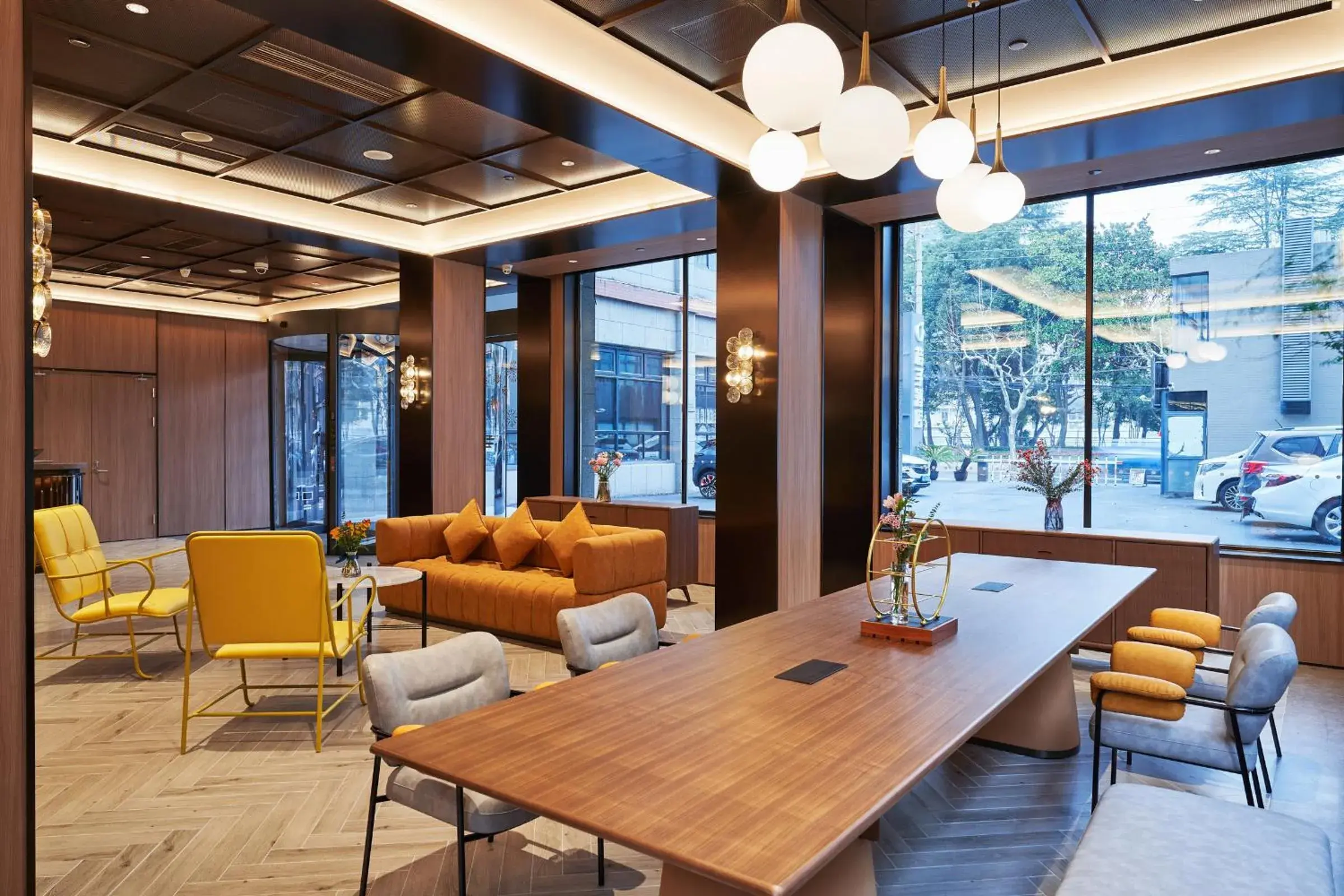 Lobby or reception in Orange Hotel Shanghai Xujiahui Caobao Road Subway Station Lobby or reception in Orange Hotel Shanghai Xujiahui Caobao Road Subway Station