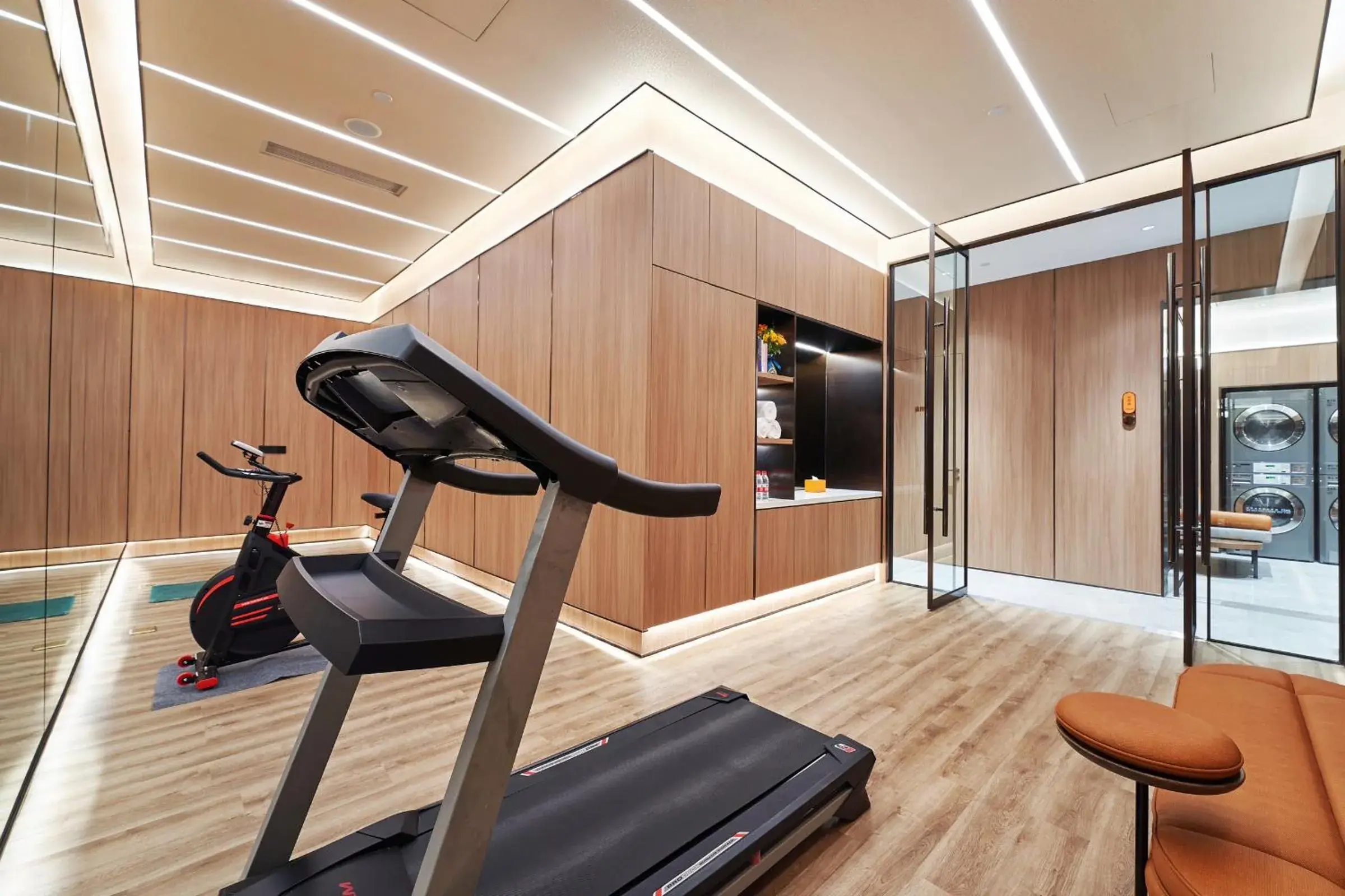 Fitness centre/facilities in Orange Hotel Shanghai Xujiahui Caobao Road Subway Station Fitness centre/facilities in Orange Hotel Shanghai Xujiahui Caobao Road Subway Station