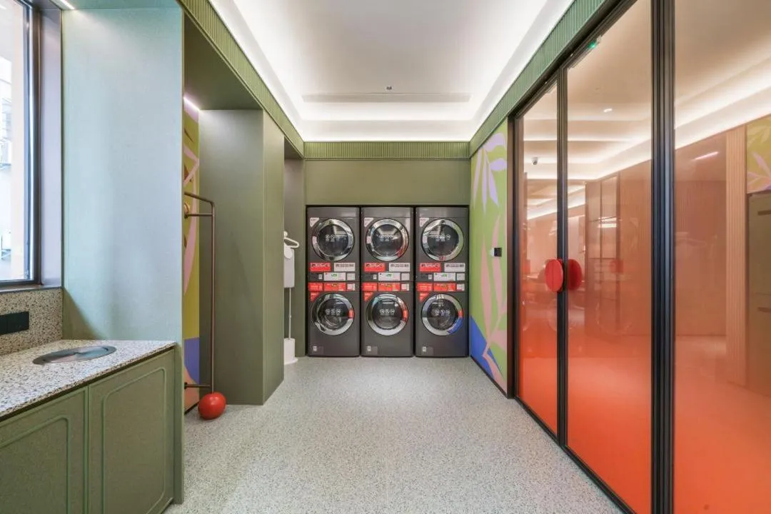 Orange Hotel Hangzhou West Lake Huanglong Sports Center