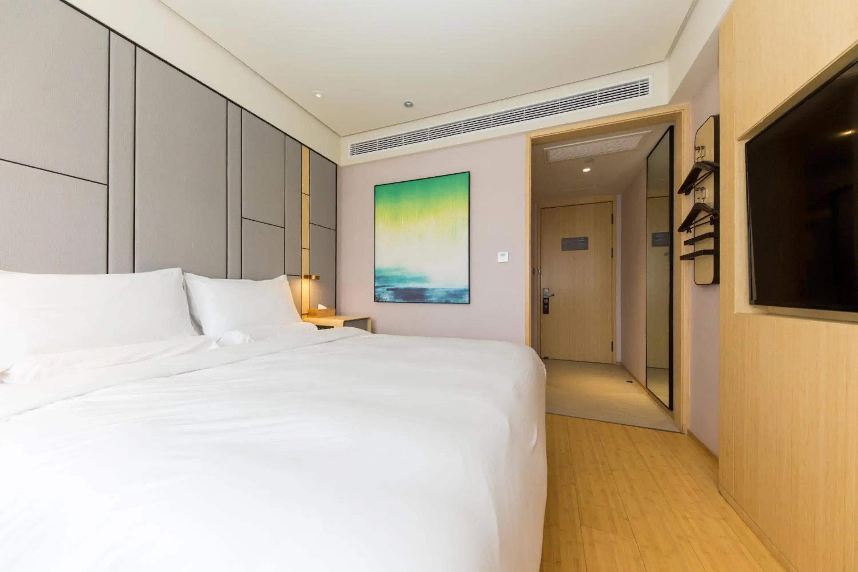 Business Queen Room in JI Hotel Shanghai Jing'an Temple Huaihai Middle Road Business Queen Room in JI Hotel Shanghai Jing'an Temple Huaihai Middle Road