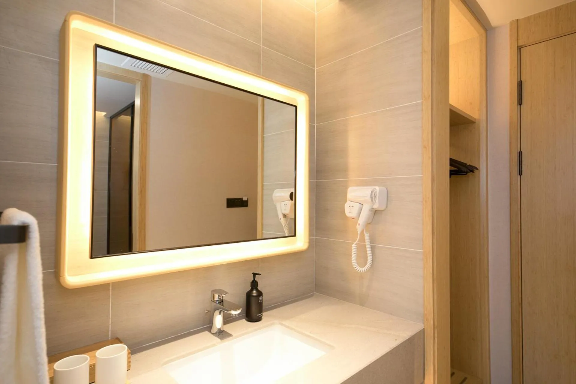 towels in JI Hotel Shanghai North Hi-Tech Industrial Park