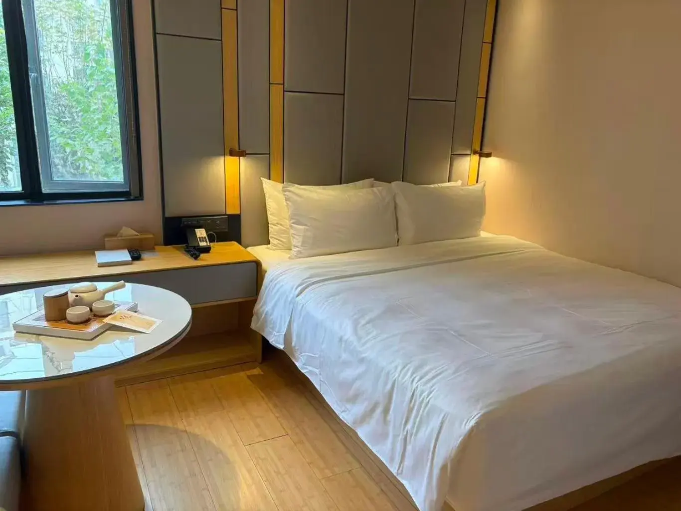 View (from property/room), Bed in JI Hotel Shanghai Stadium View (from property/room), Bed in JI Hotel Shanghai Stadium