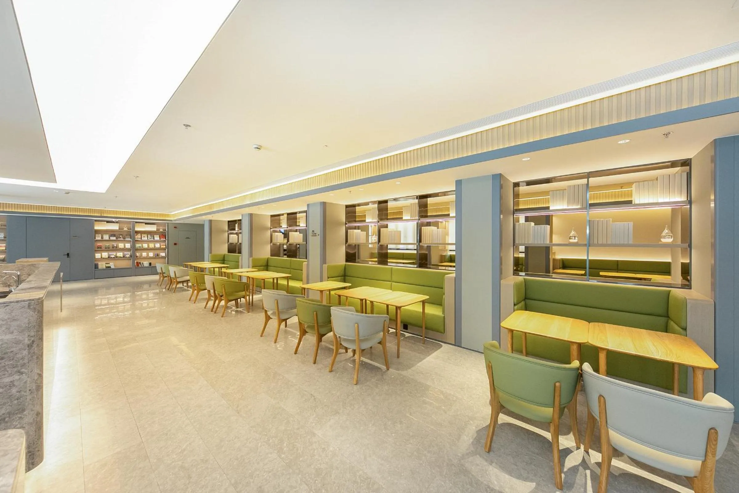 JI Hotel Shanghai Lujiabang Road Subway Station