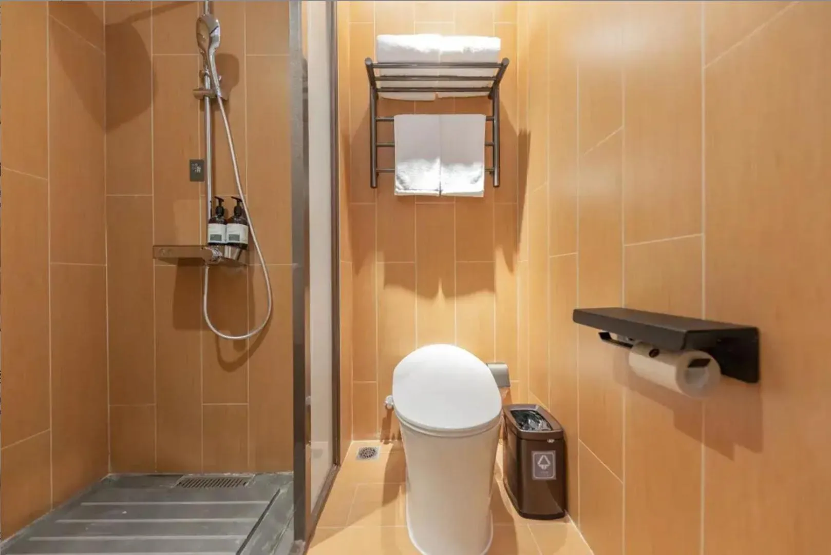 Shower in JI Hotel Shanghai University Tacheng Road