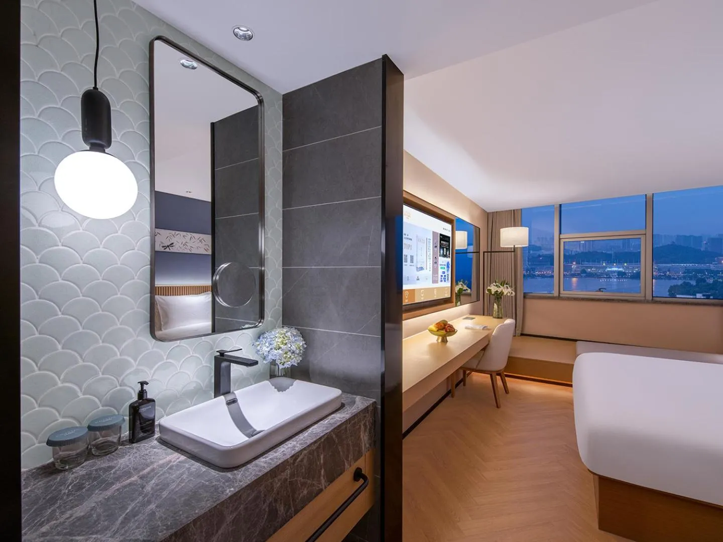King Room with View in Orange Crystal Hotel Nanjing Drum Tower