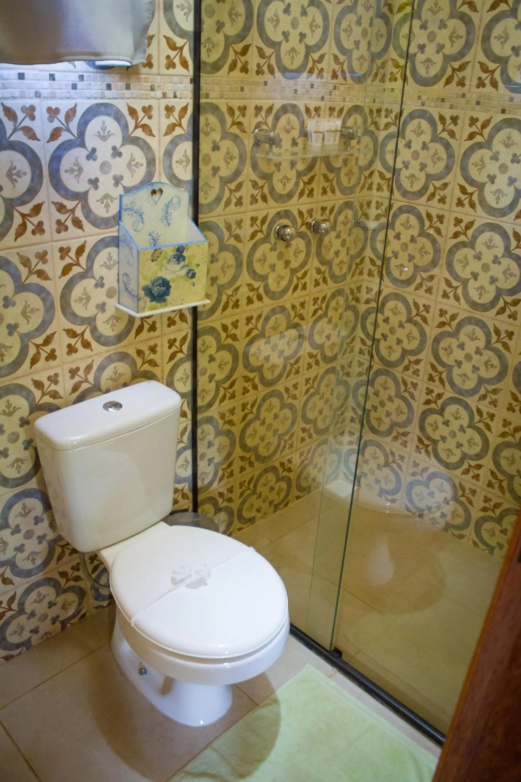 Bathroom in Chalés Lirio dos Vales