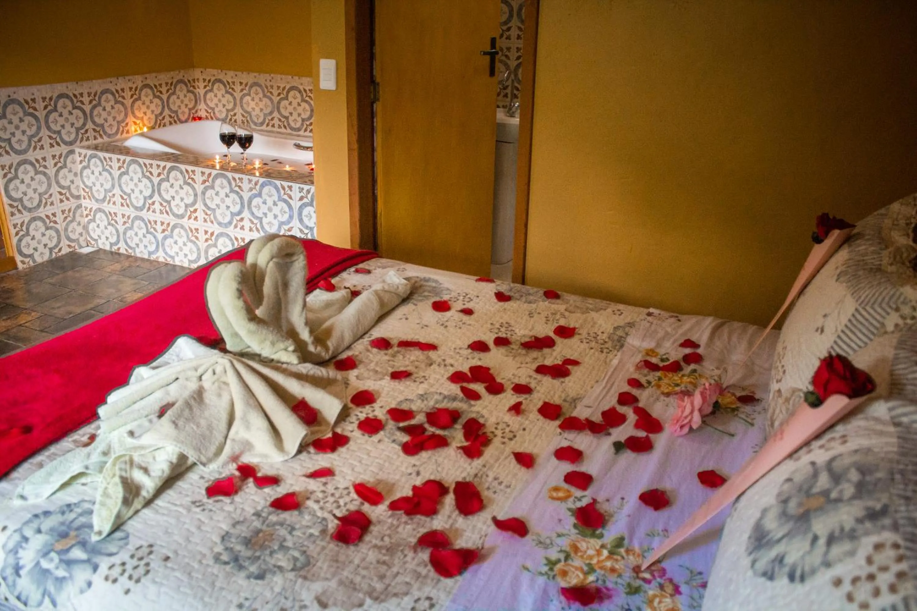 Bed in Chalés Lirio dos Vales