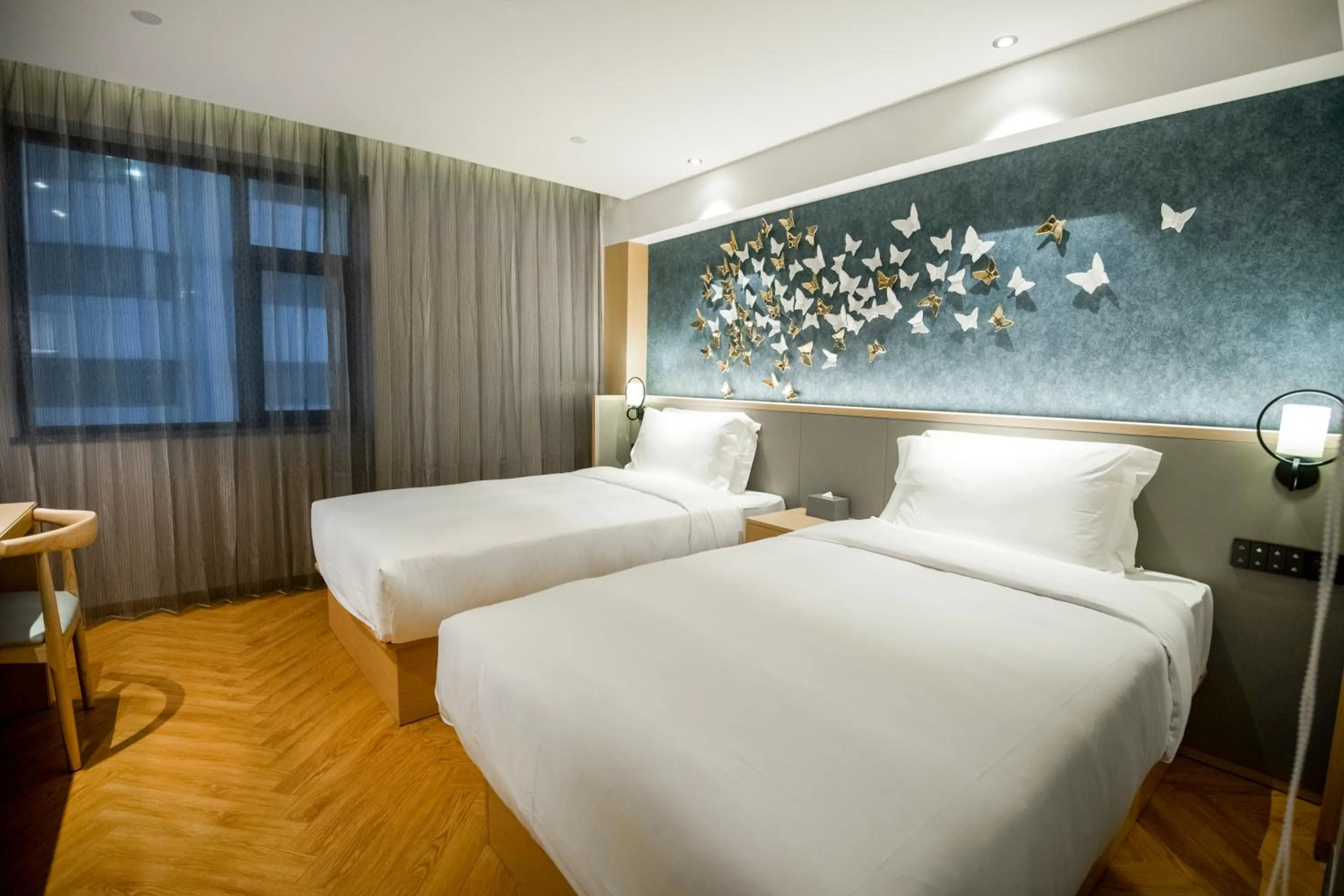 Bed in Orange Crystal Hotel Nanjing Museum