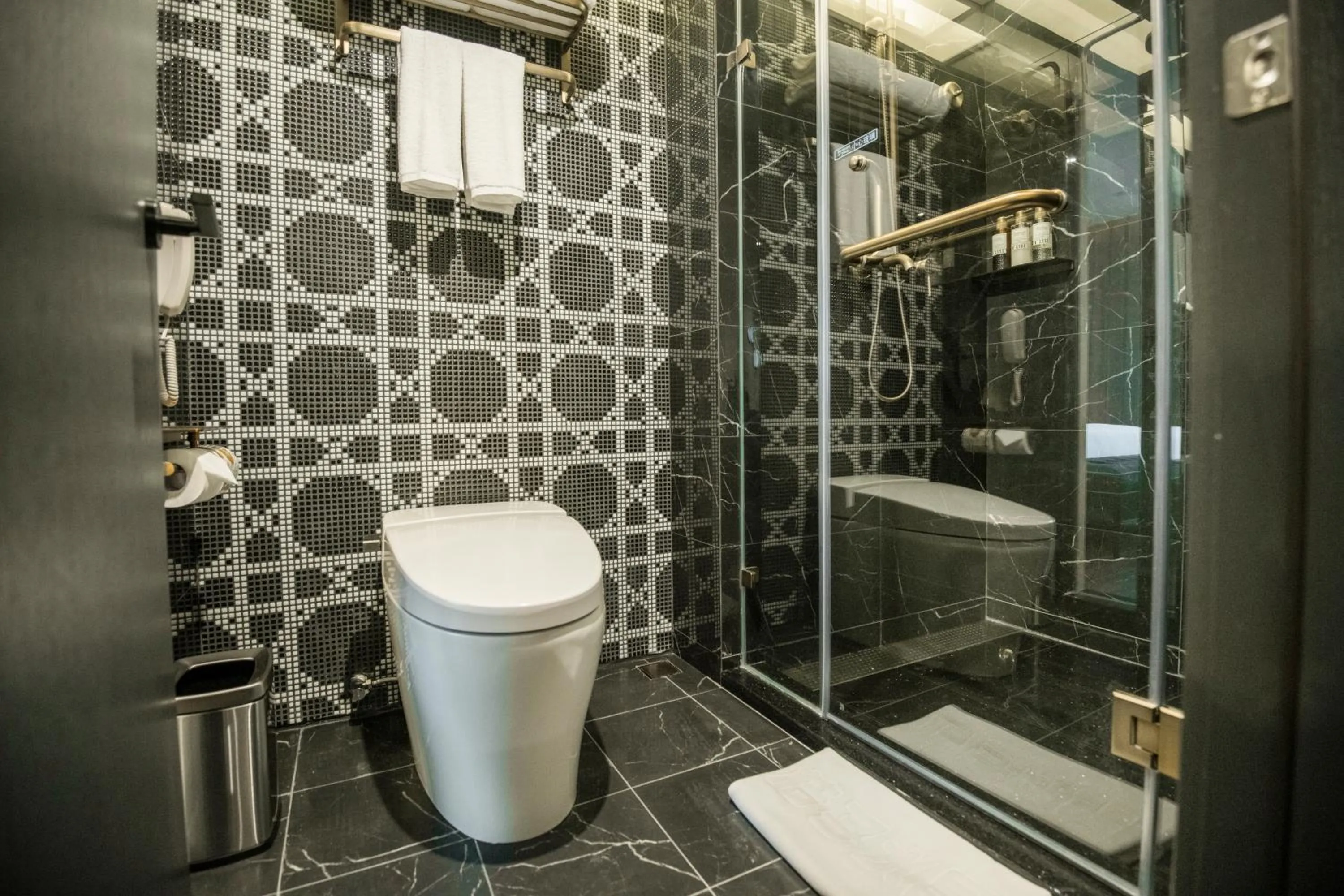 Bathroom in Orange Crystal Hotel Nanjing Museum