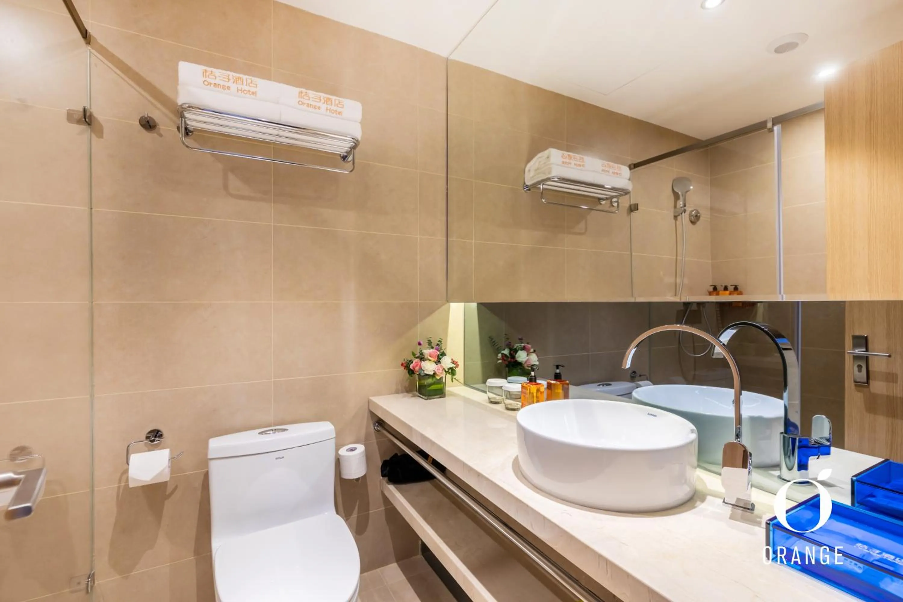 Toilet in Orange Hotel Beijing Yongfeng Space City