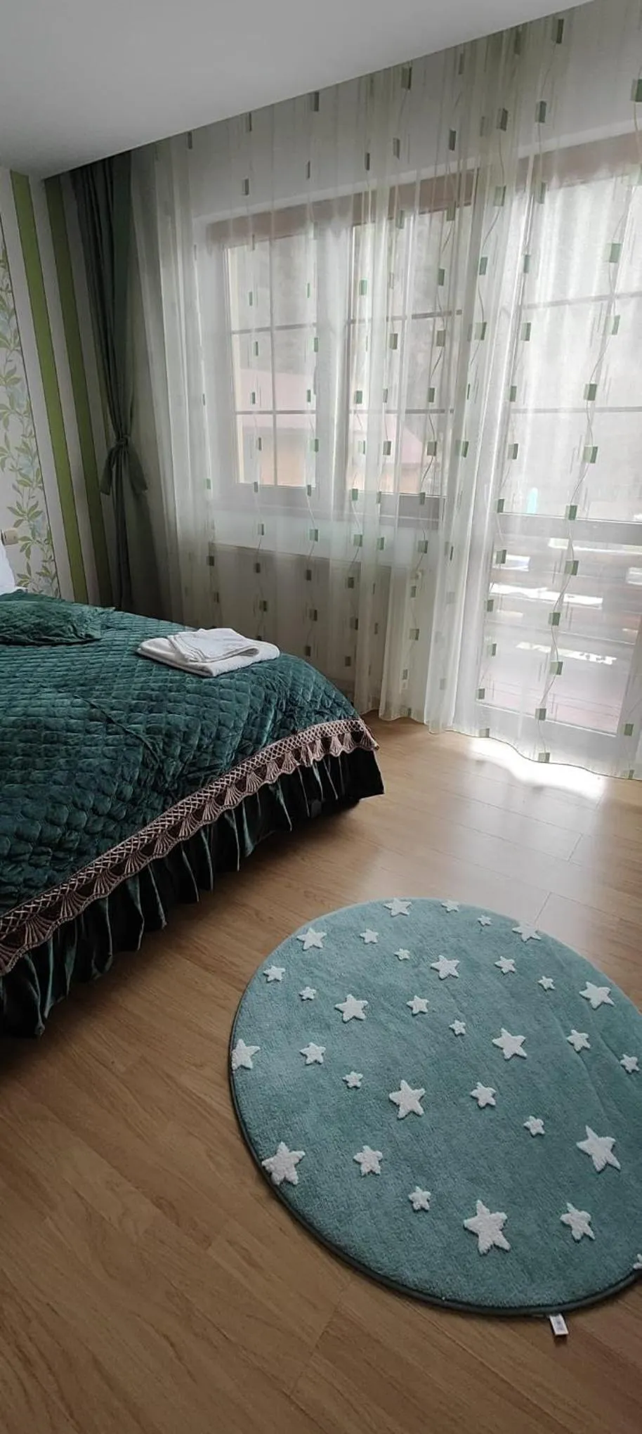 Bed in Pensiunea Casiana