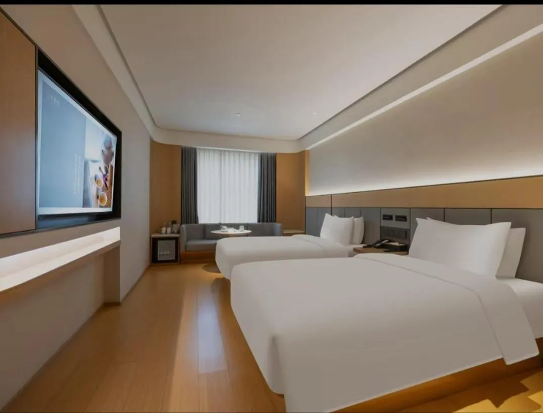 Bed in JI Hotel Beijing South Railway Station Jiaomen West Subway Station