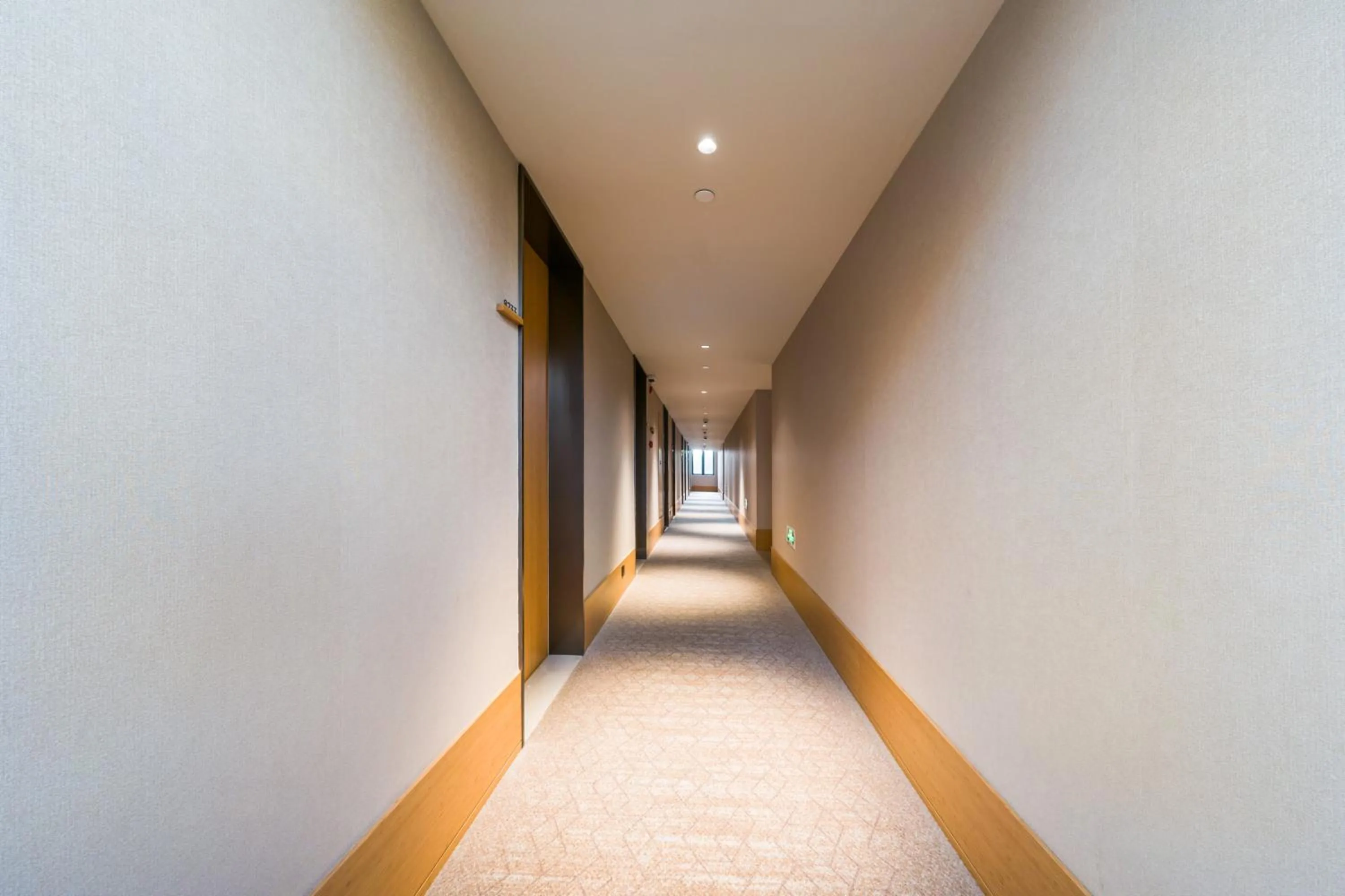 Property building in JI Hotel Shanghai Meilong Wanhui International Plaza