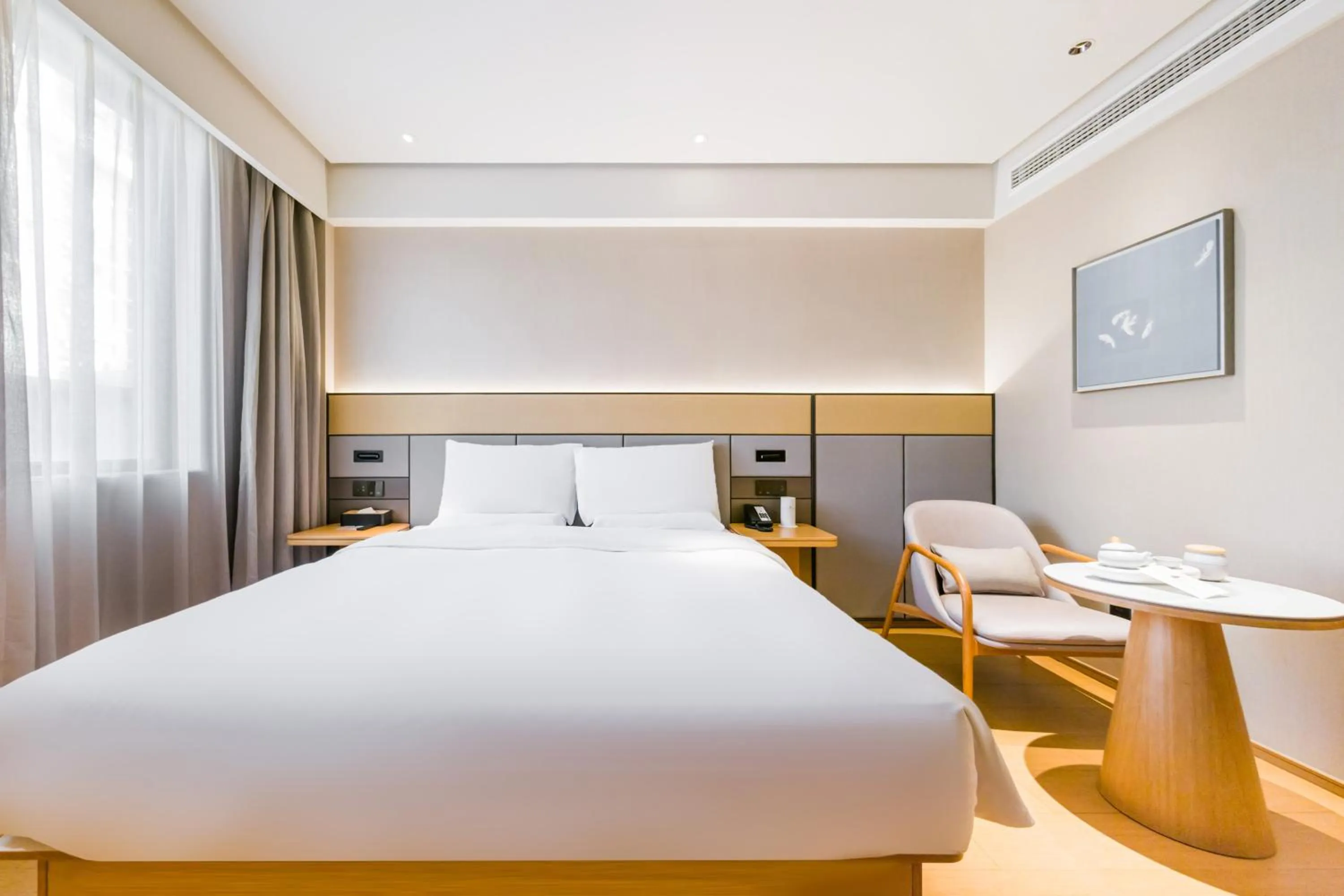 Bed in JI Hotel Shanghai Meilong Wanhui International Plaza