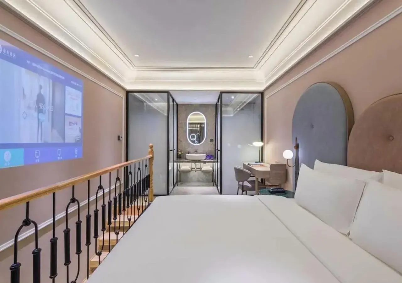 Duplex Executive Deluxe King Room in Manxin Hotel Beijing Temple of Heaven Duplex Executive Deluxe King Room in Manxin Hotel Beijing Temple of Heaven