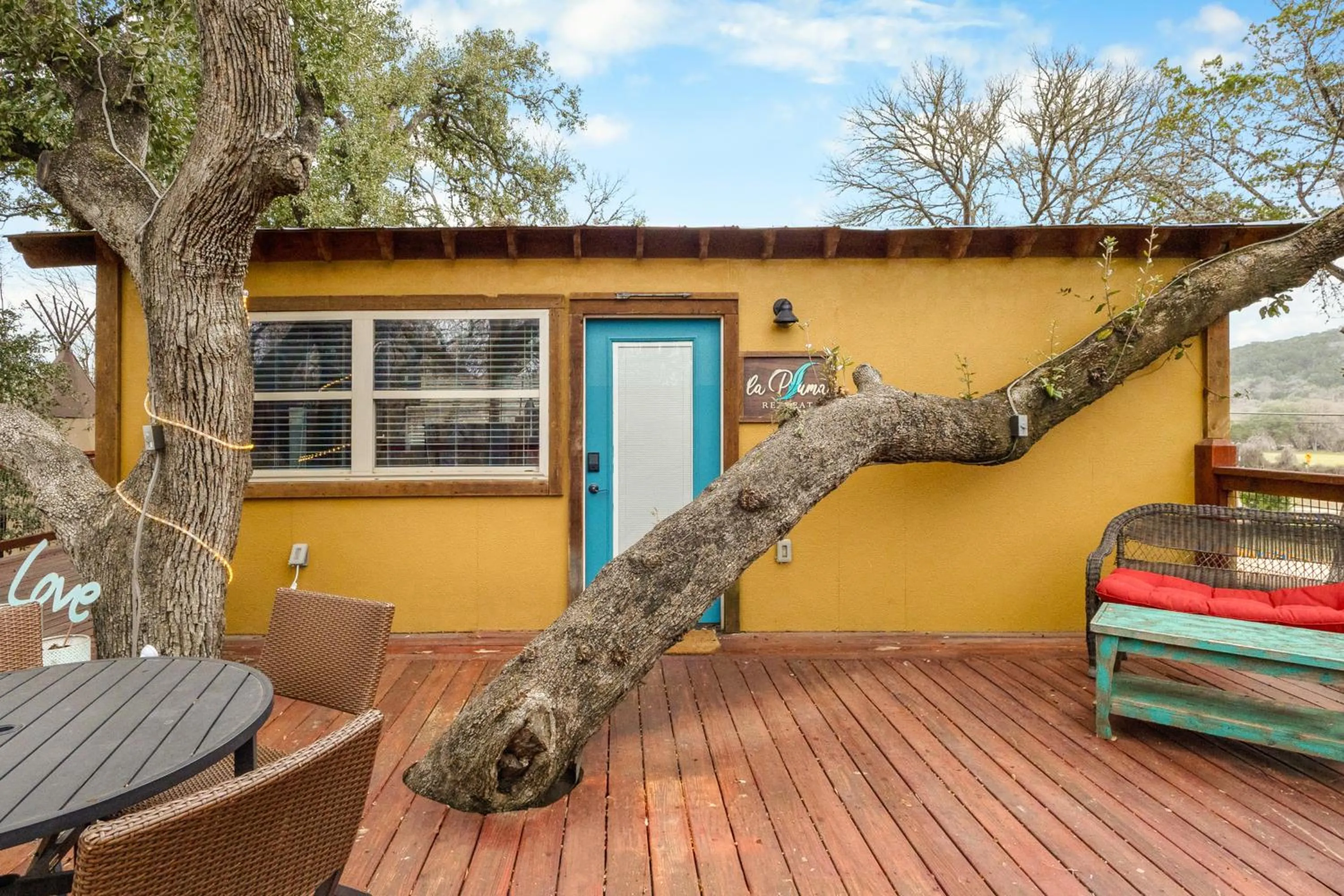 Property building in Tipis on the Guadalupe