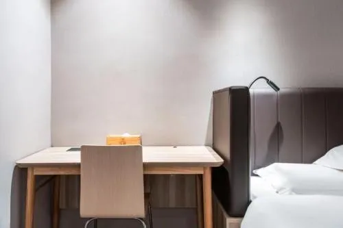 Hanting Hotel Guangzhou Chebei Subway Station