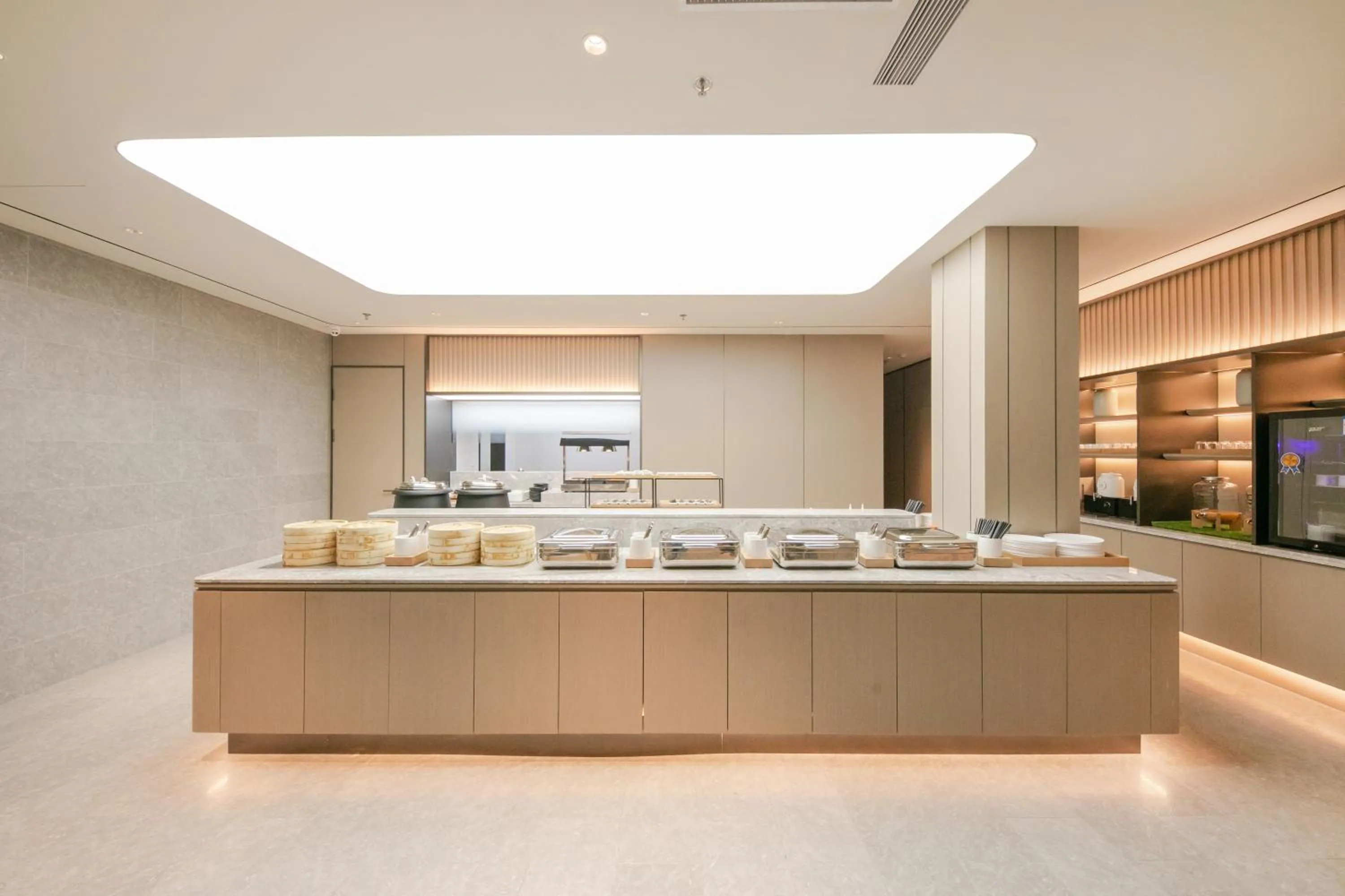 Restaurant/places to eat in JI Hotel Beijing Guanganmen