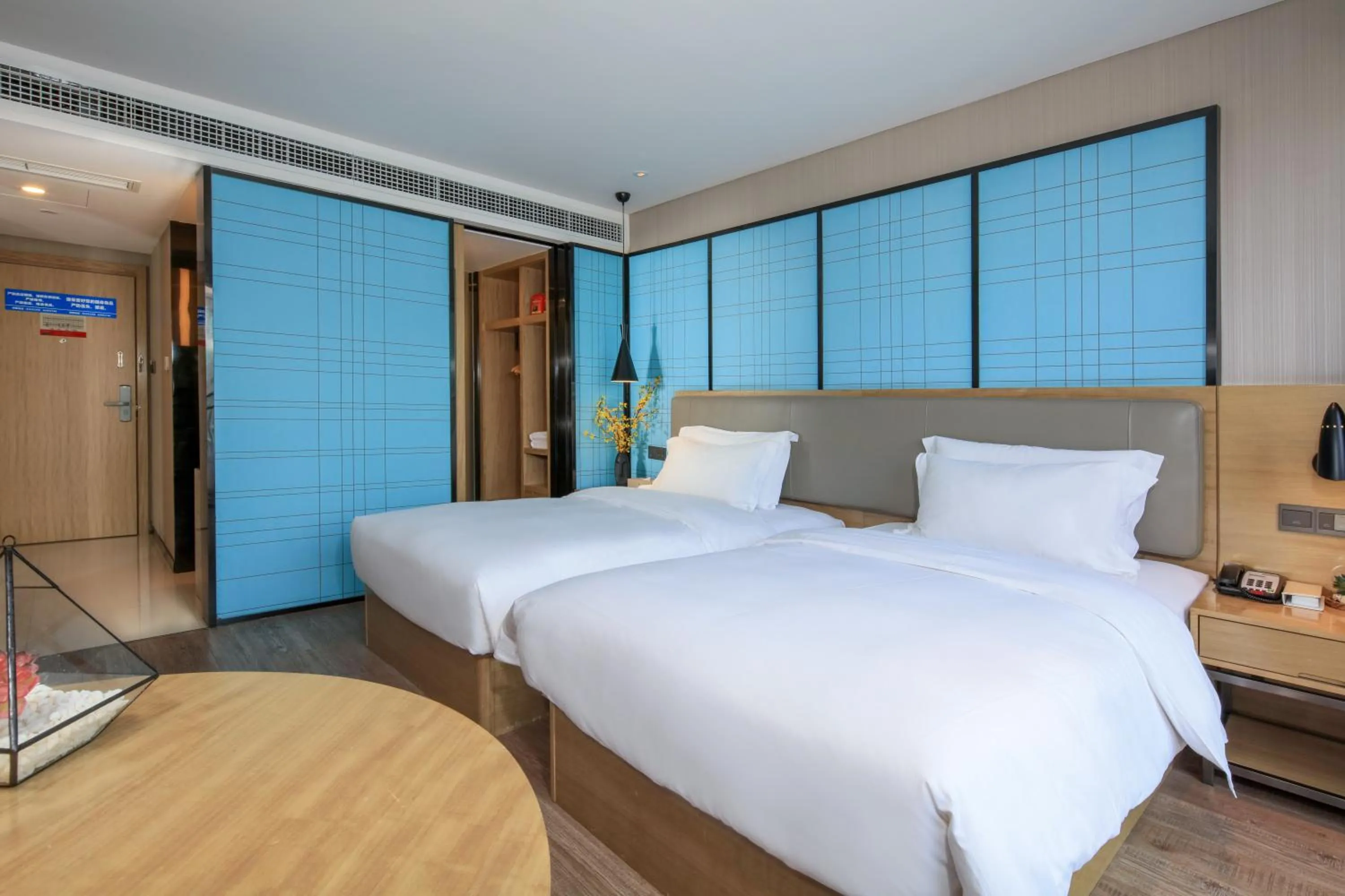 Bed in Starway Hotel Chengdu Jianshe Road SM Plaza