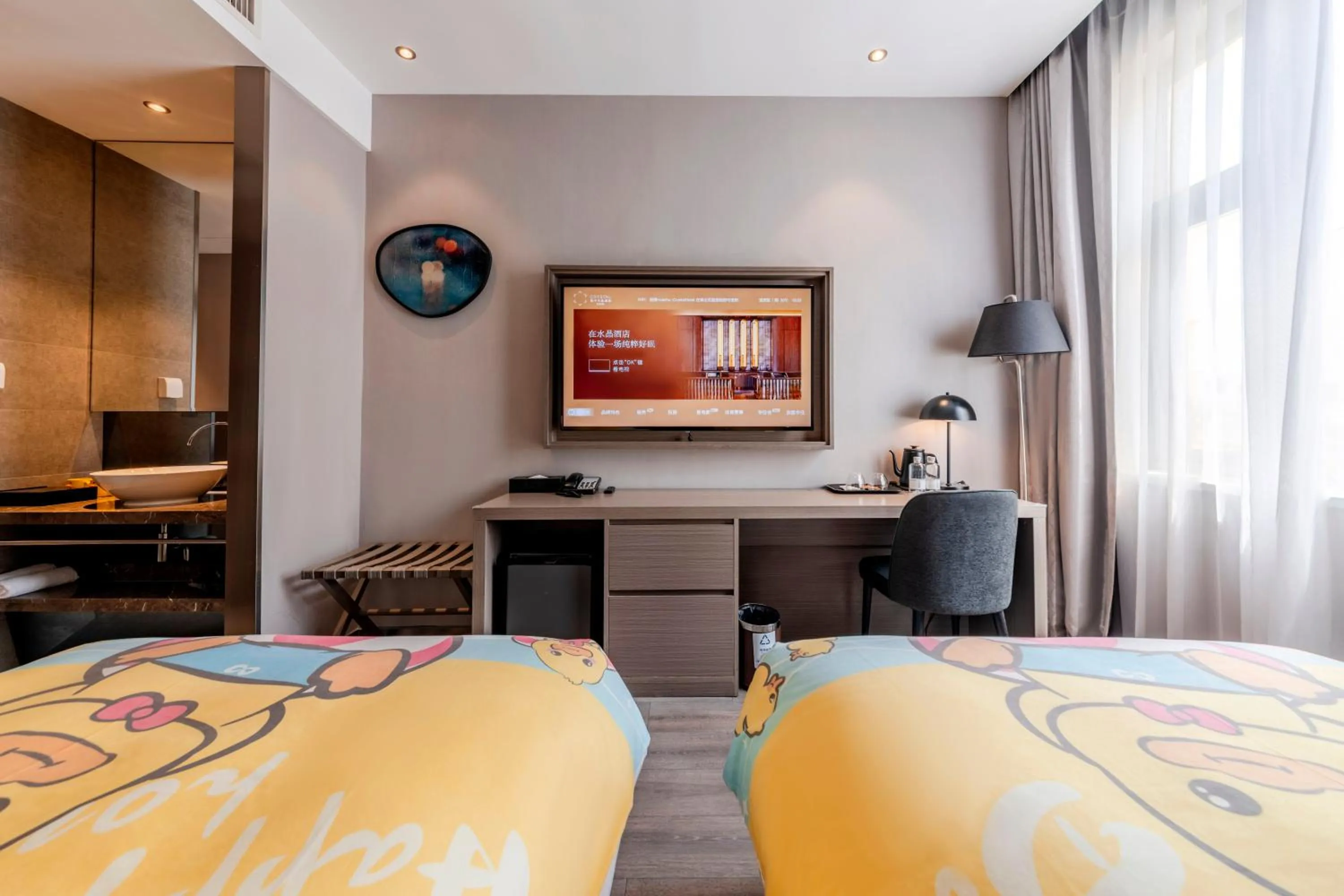 Bed in Orange Crystal Hotel Shenzhen Baoan Airport Bihaiwan