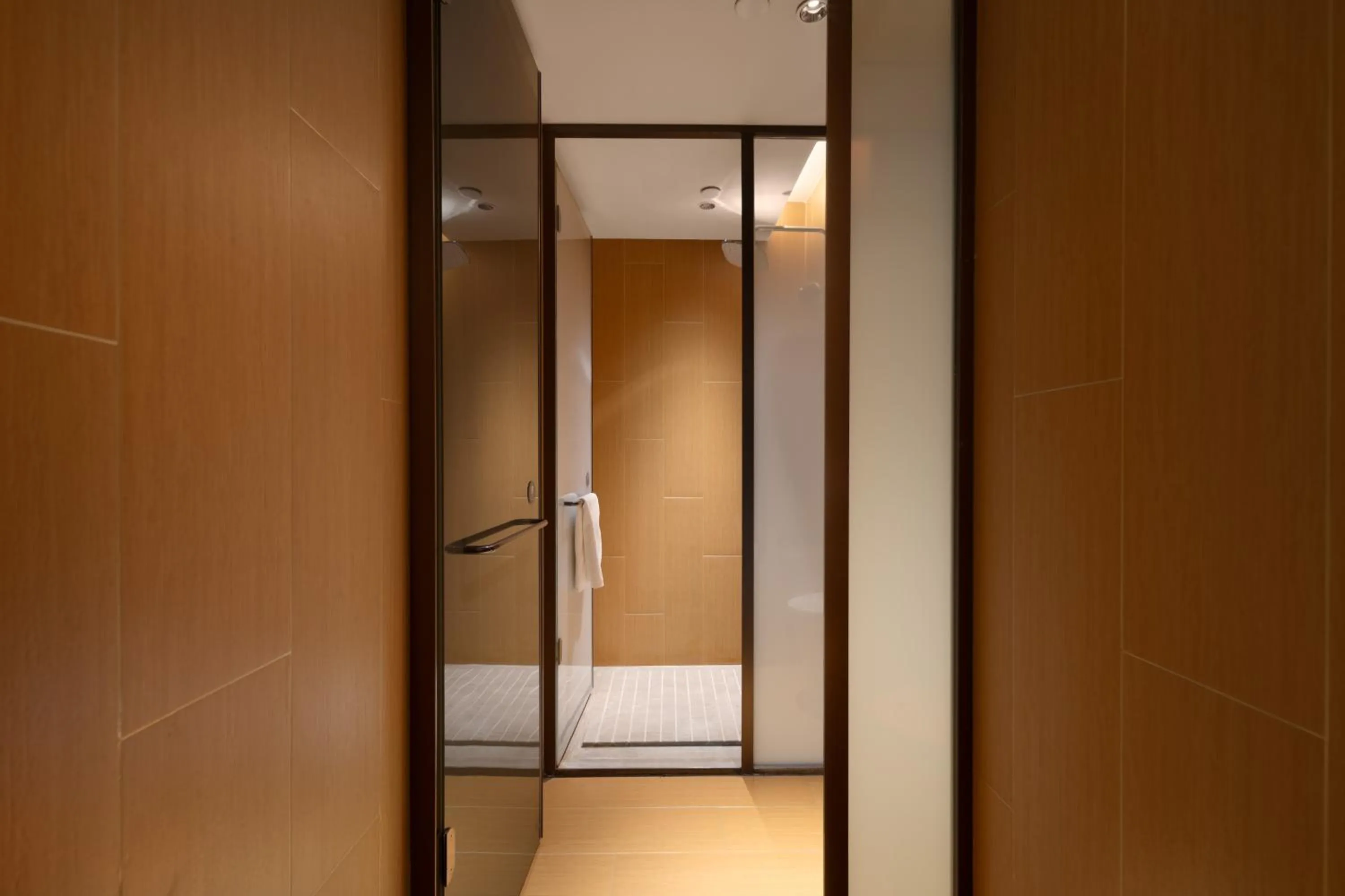 Photo of the whole room in JI Hotel Chongqing Shapingba Station Three Gorges Square Pedestrian Street