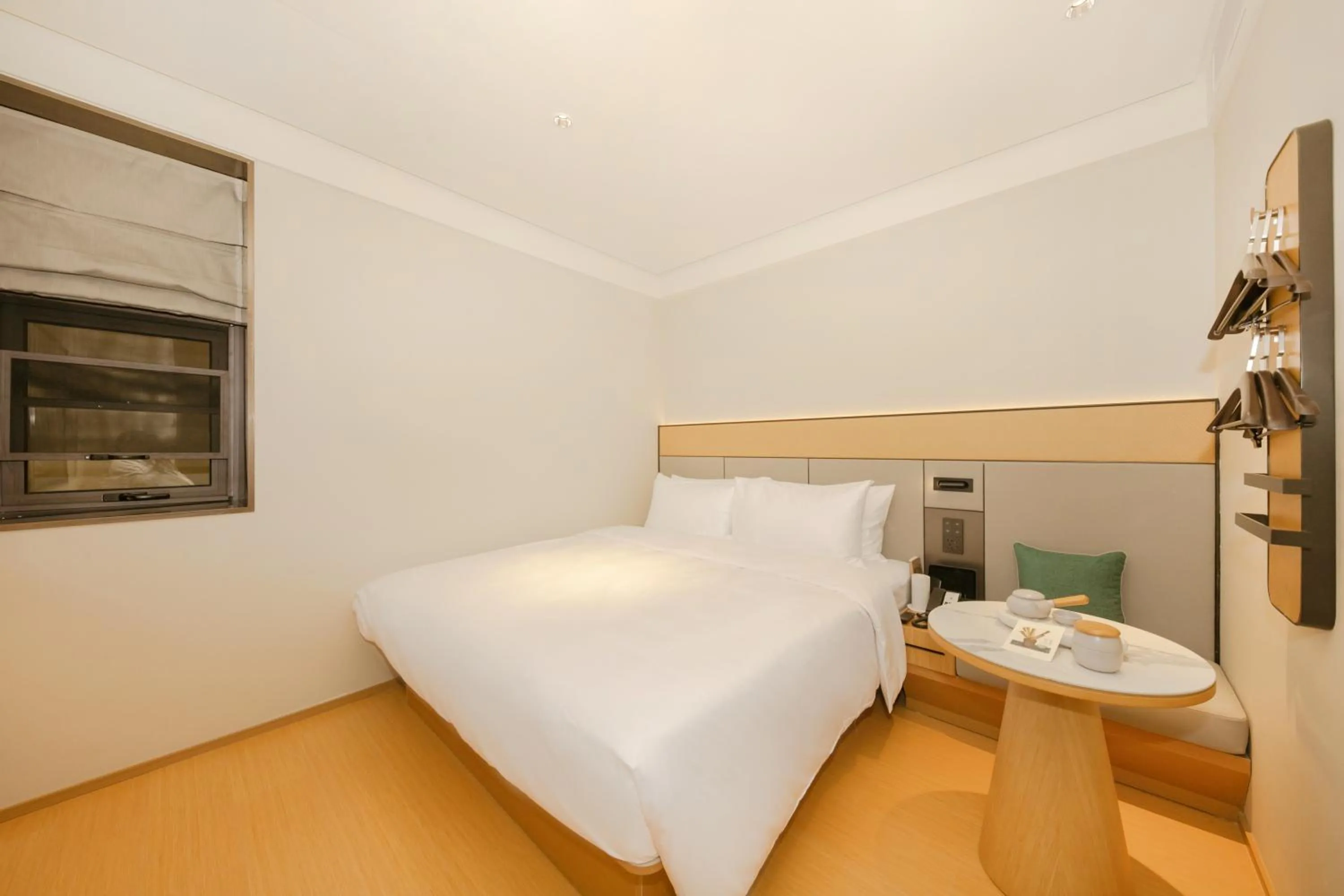 Bed in JI Hotel Beijing International Exhibition Center Sanyuan West Bridge