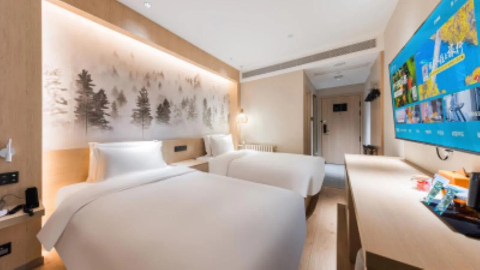 Photo of the whole room, Bed in Orange Beijing Lama Temple Hepingli North Street Subway Station Hotel