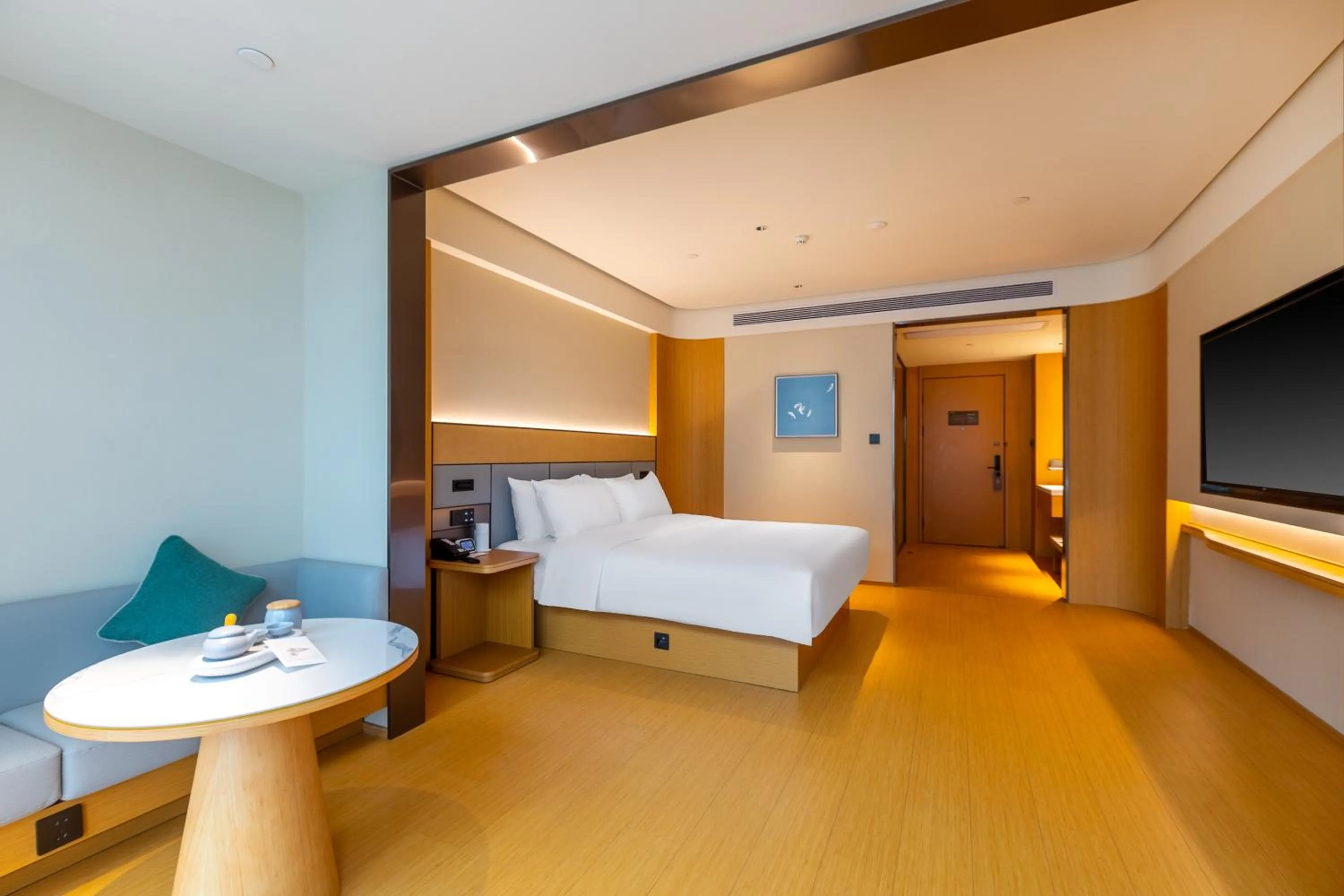 Photo of the whole room, Bed in JI Hotel Nanjing Gaochun Crab City