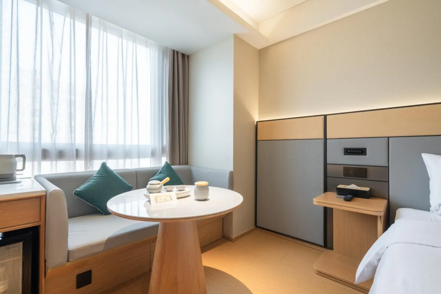 Seating area, Bed in JI Hotel Guangzhou Sports Center Tianhe North Road