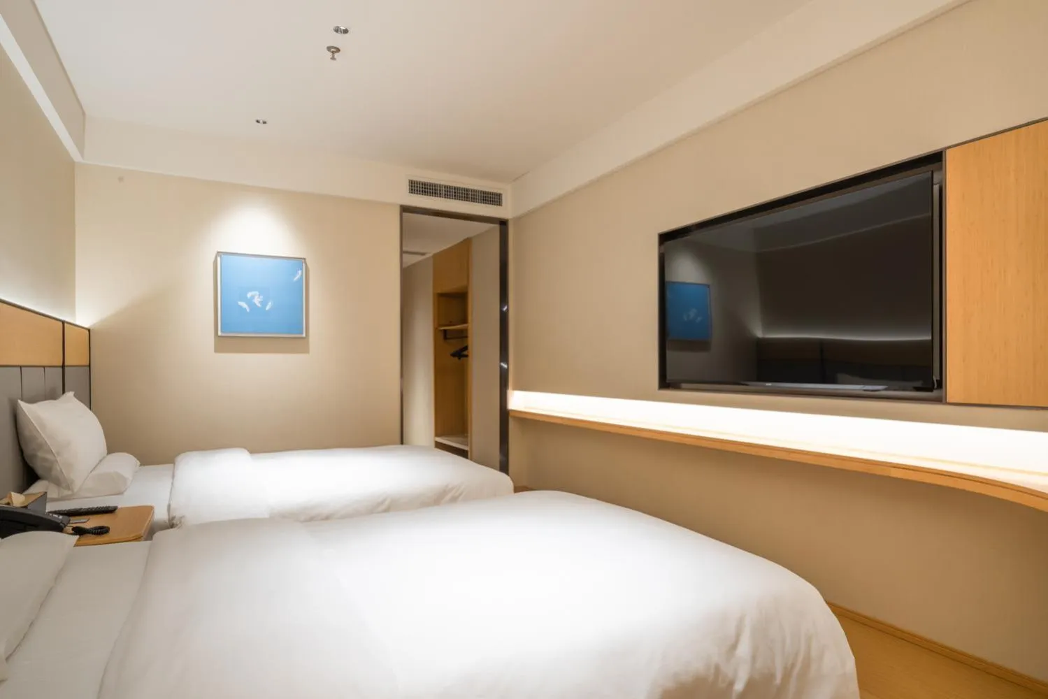 Bedroom, Bed in JI Hotel Guangzhou Sports Center Tianhe North Road