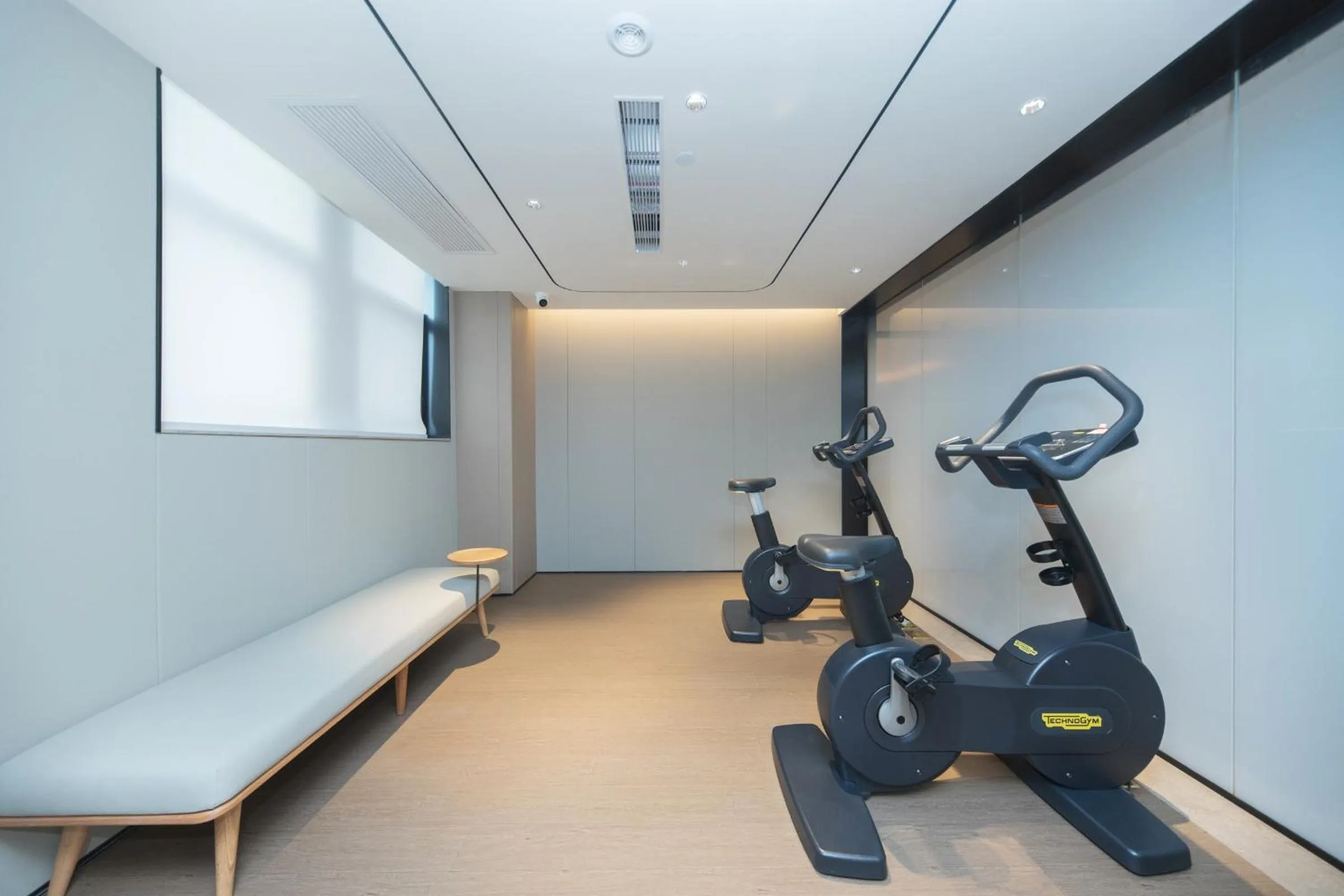 Fitness centre/facilities in JI Hotel Hangzhou Linping Yintai City
