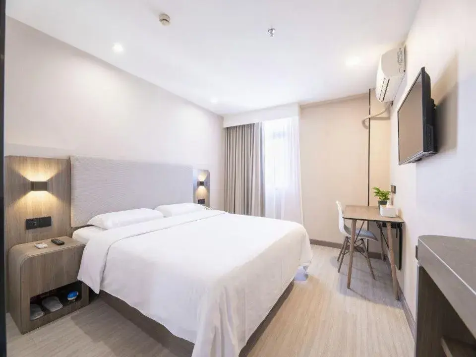 Stress Relief-Double Bed Room in Hanting Hotel Shenzhen Taian Subway Station Stress Relief-Double Bed Room in Hanting Hotel Shenzhen Taian Subway Station