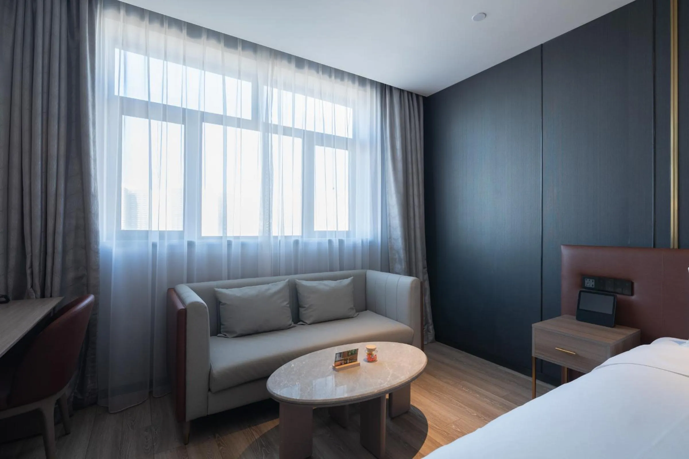 Bed in Orange Hotel Beijing West Railway Station Lianbao Road